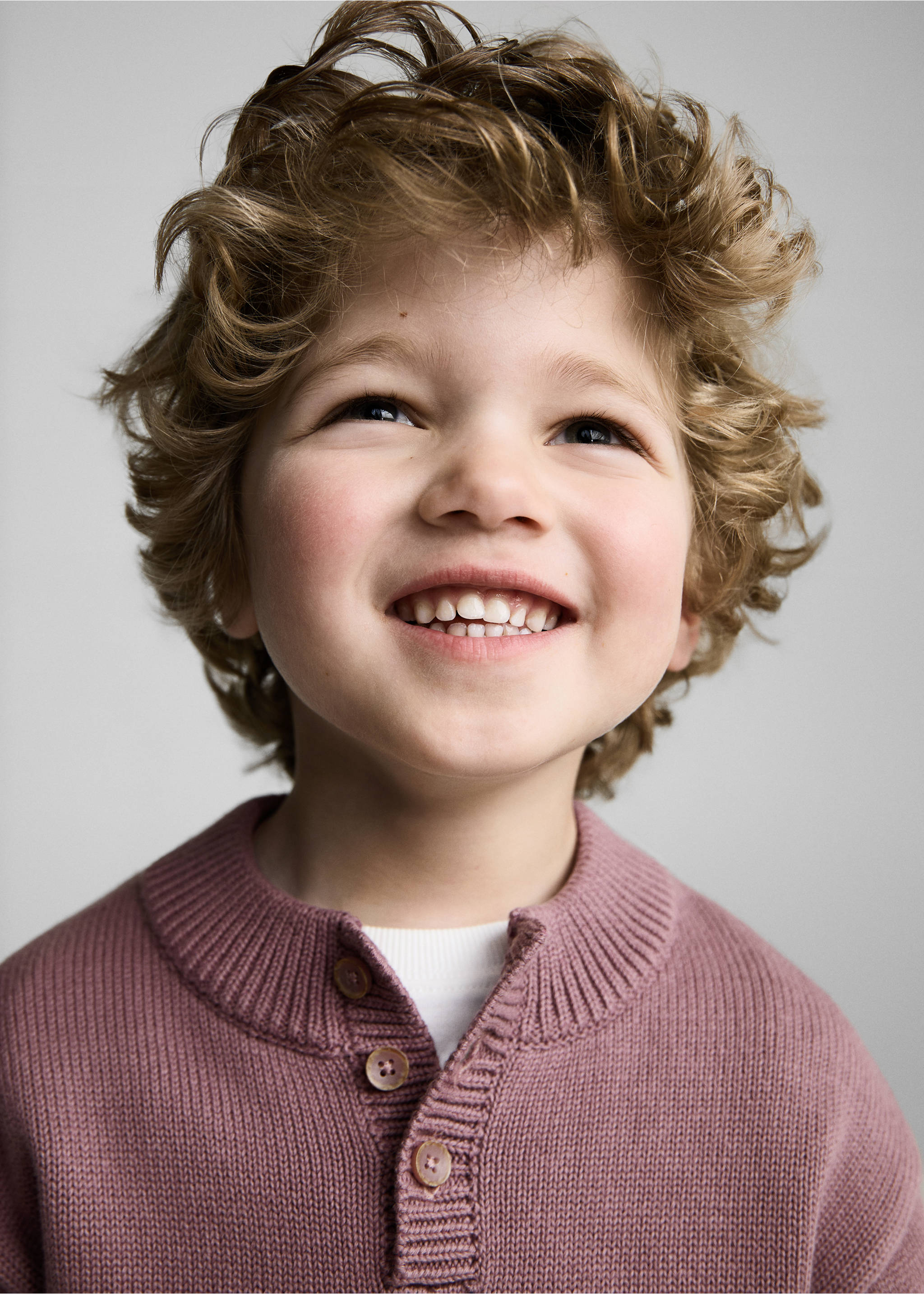 Svetr s klokaní kapsou - Detail zboží 1, Třešeň. Ref: 87070638-00.