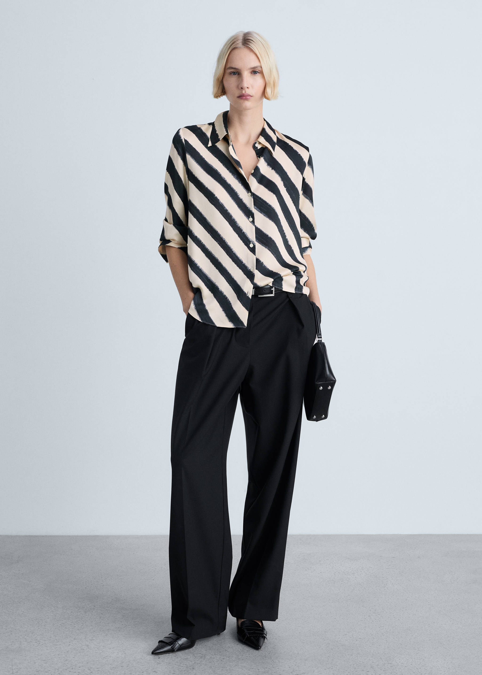 Satin print shirt - General plane