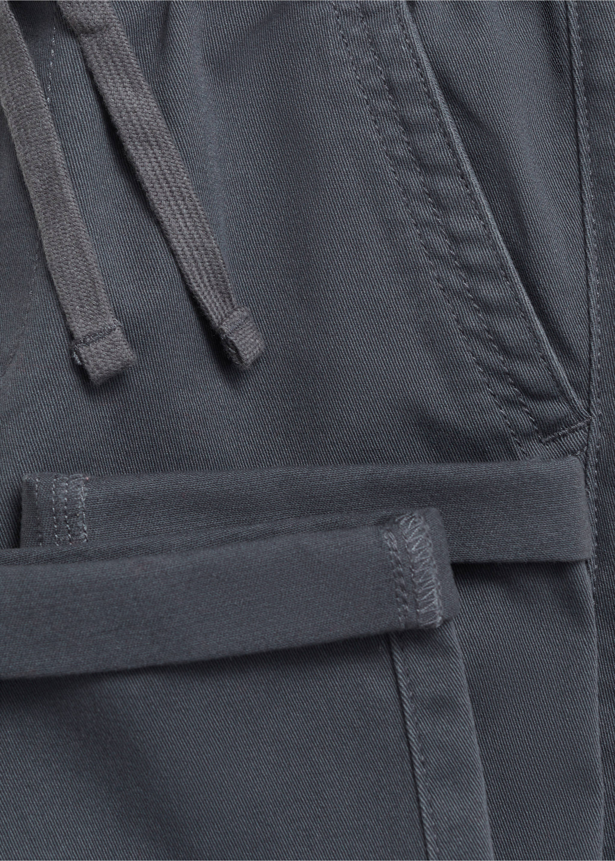 Pantalón cintura elástica - Detalle del artículo 8, Gris antracita. Ref: 87070641-00.
