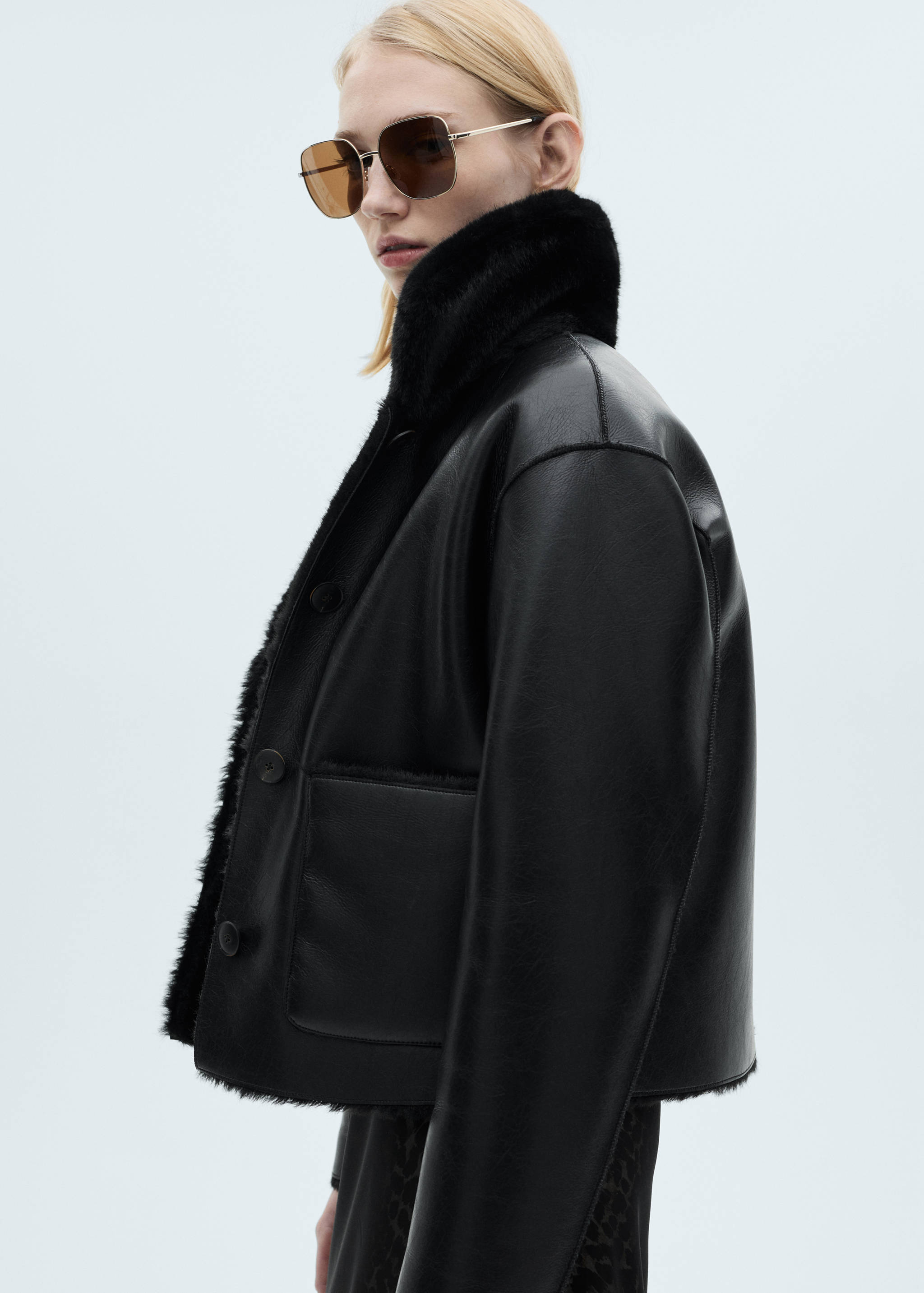 Double-sided faux-leather jacket with pockets - Details of the article 2