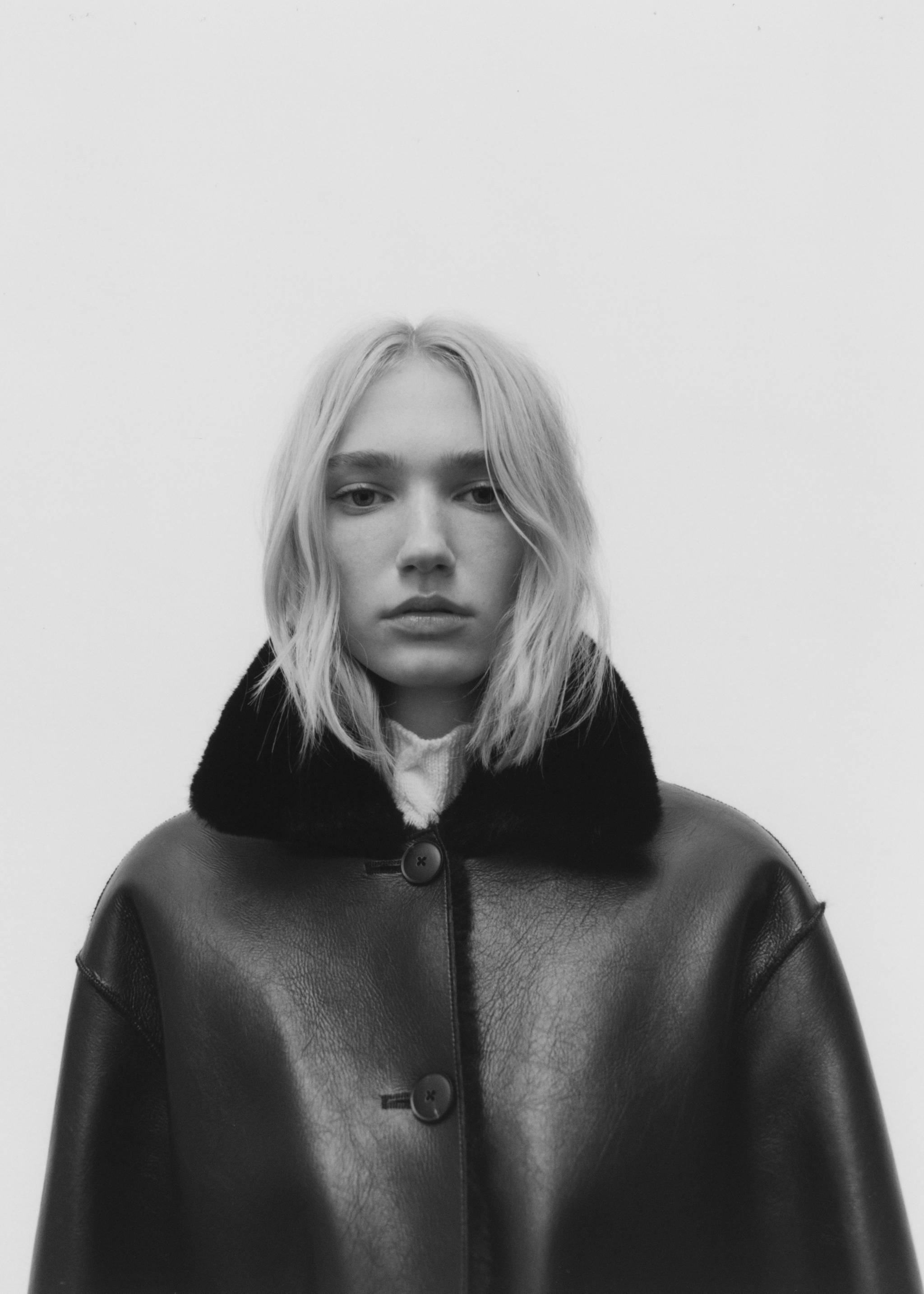 Double-sided faux-leather jacket with pockets - Details of the article 7