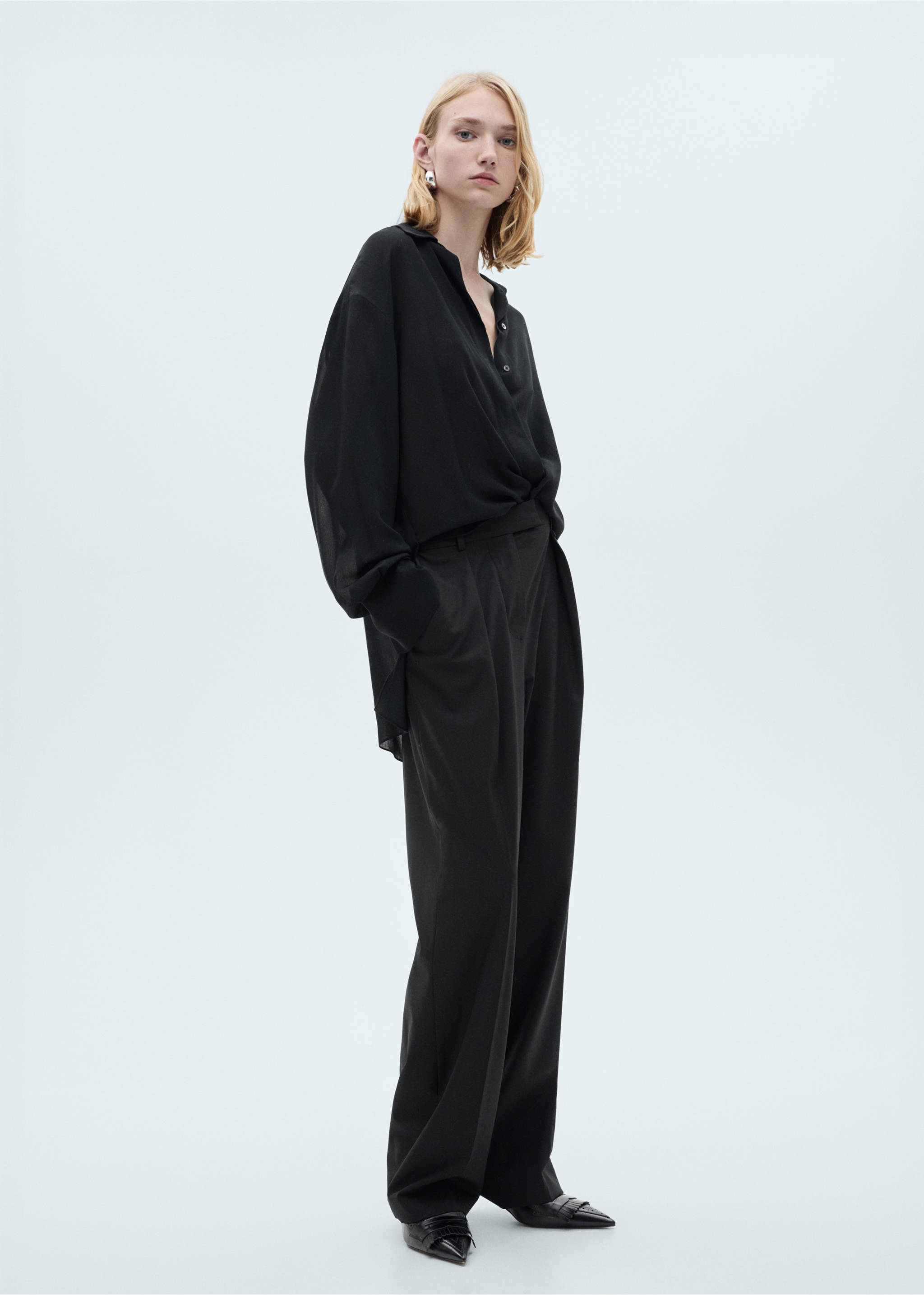 Straight-fit pleated trousers - General plane, Charcoal. Ref: 87071056-00.