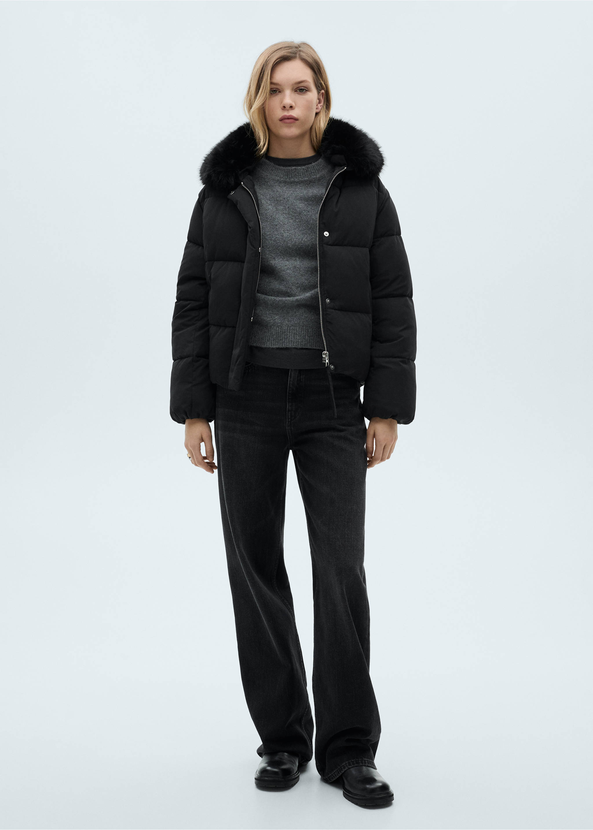 Short padded anorak with fur collar - General plane, Black. Ref: 87071513-00.