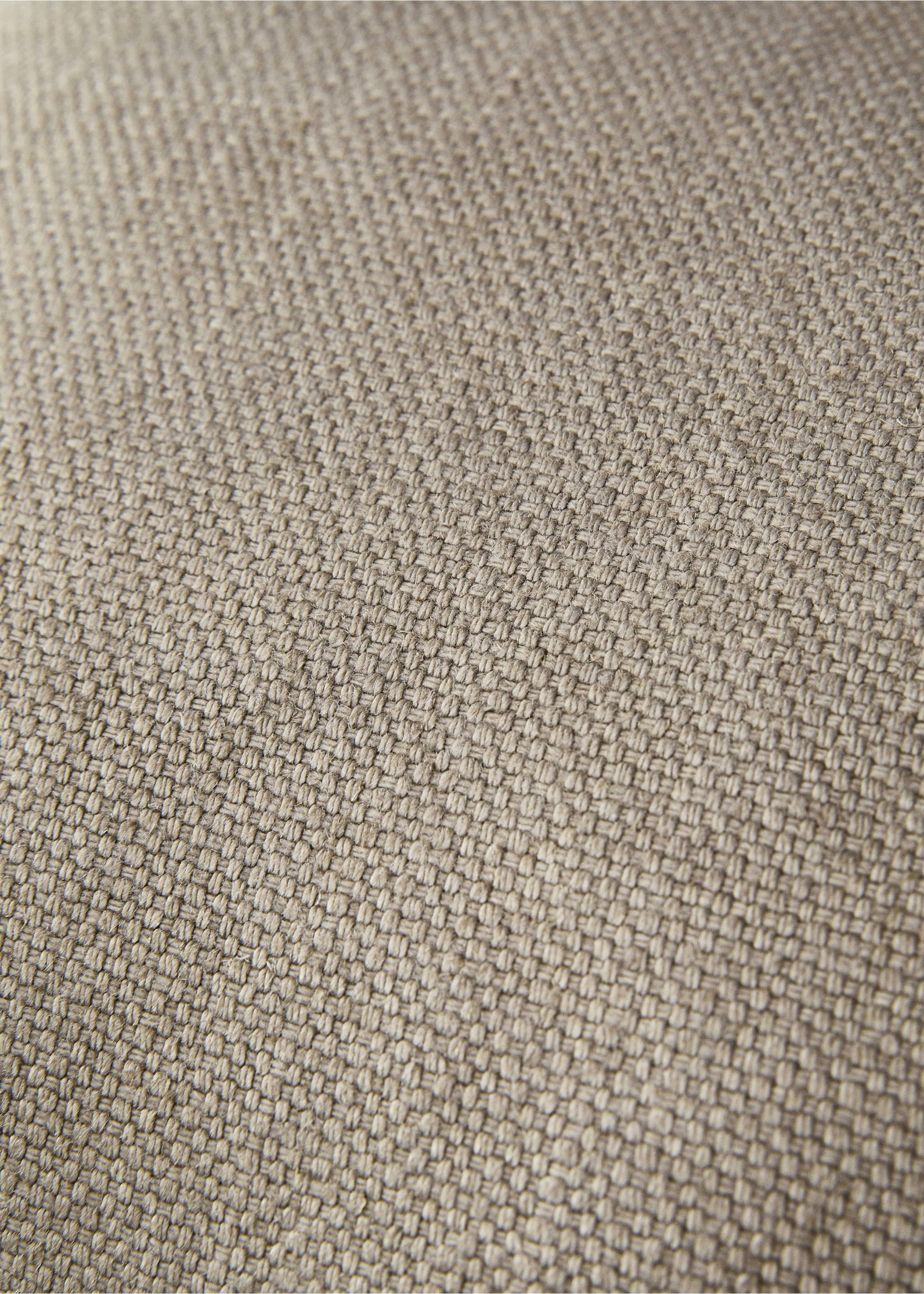 Lněný povlak na polštářek s overlockem a texturou 40 x 60 cm - Detail zboží 3, Písková. Ref: 87071521-00.