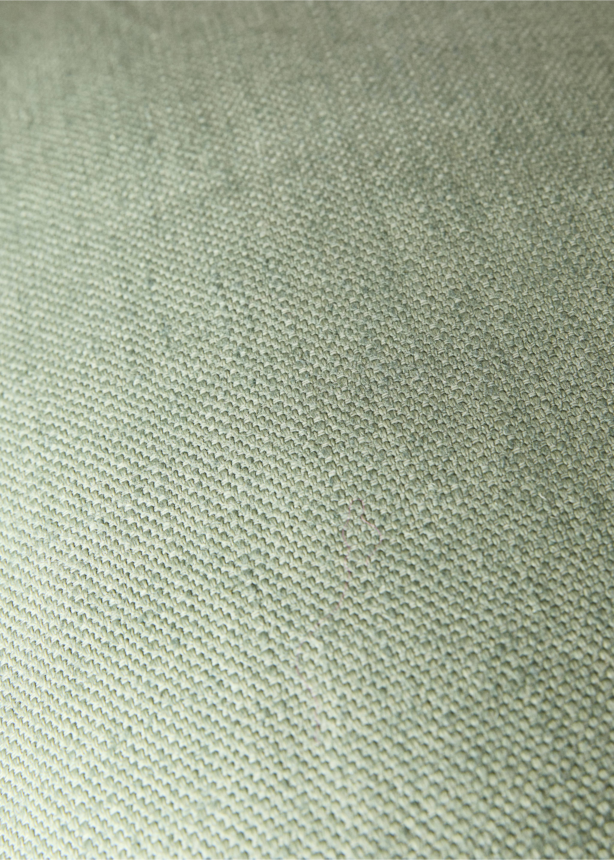 Linen textured cushion cover with overlock detail 40x60cm - Details of the article 3, Mint Green. Ref: 87071521-00.