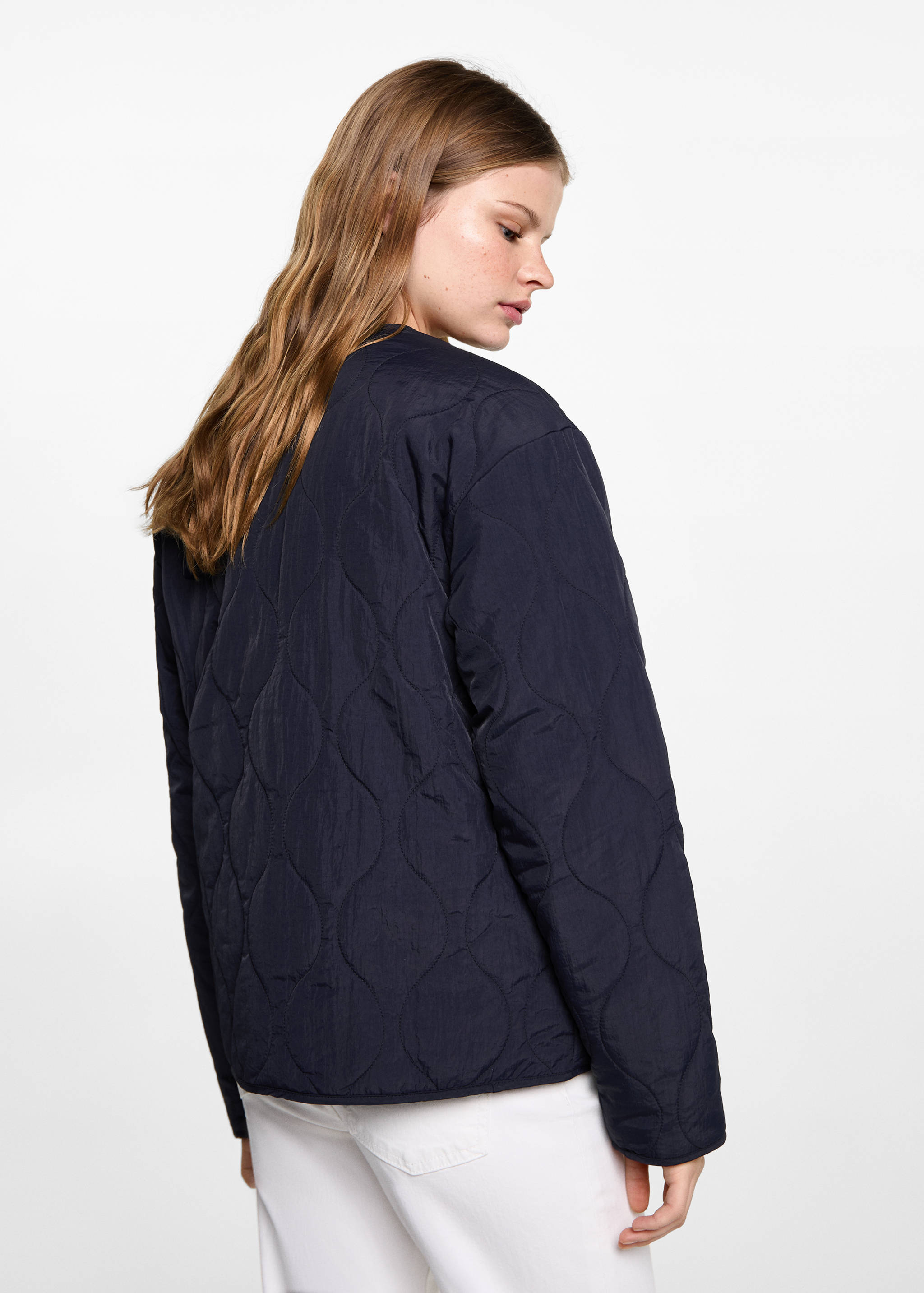 Pocket quilted jacket - Reverse of the article