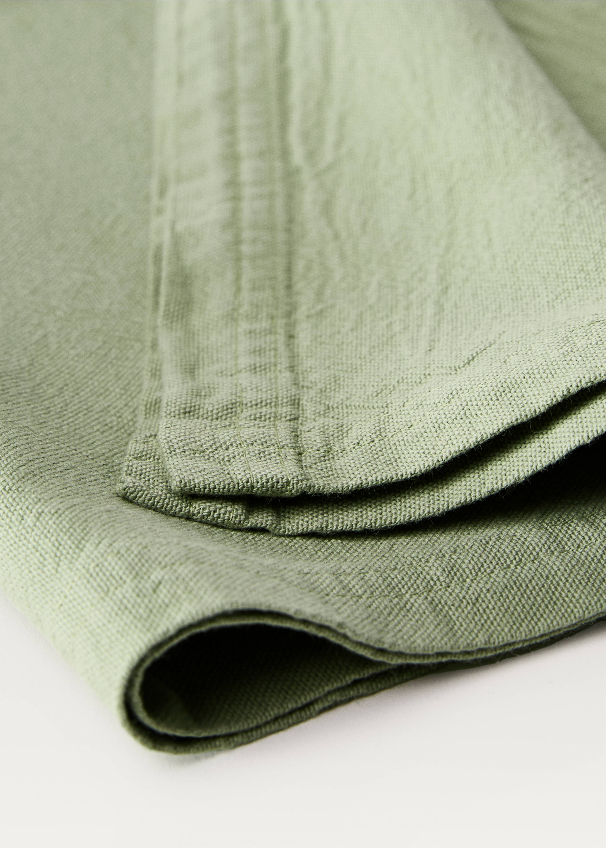 Garment dyed cotton napkins - Details of the article 2, Mint Green. Ref: 87072546-00.