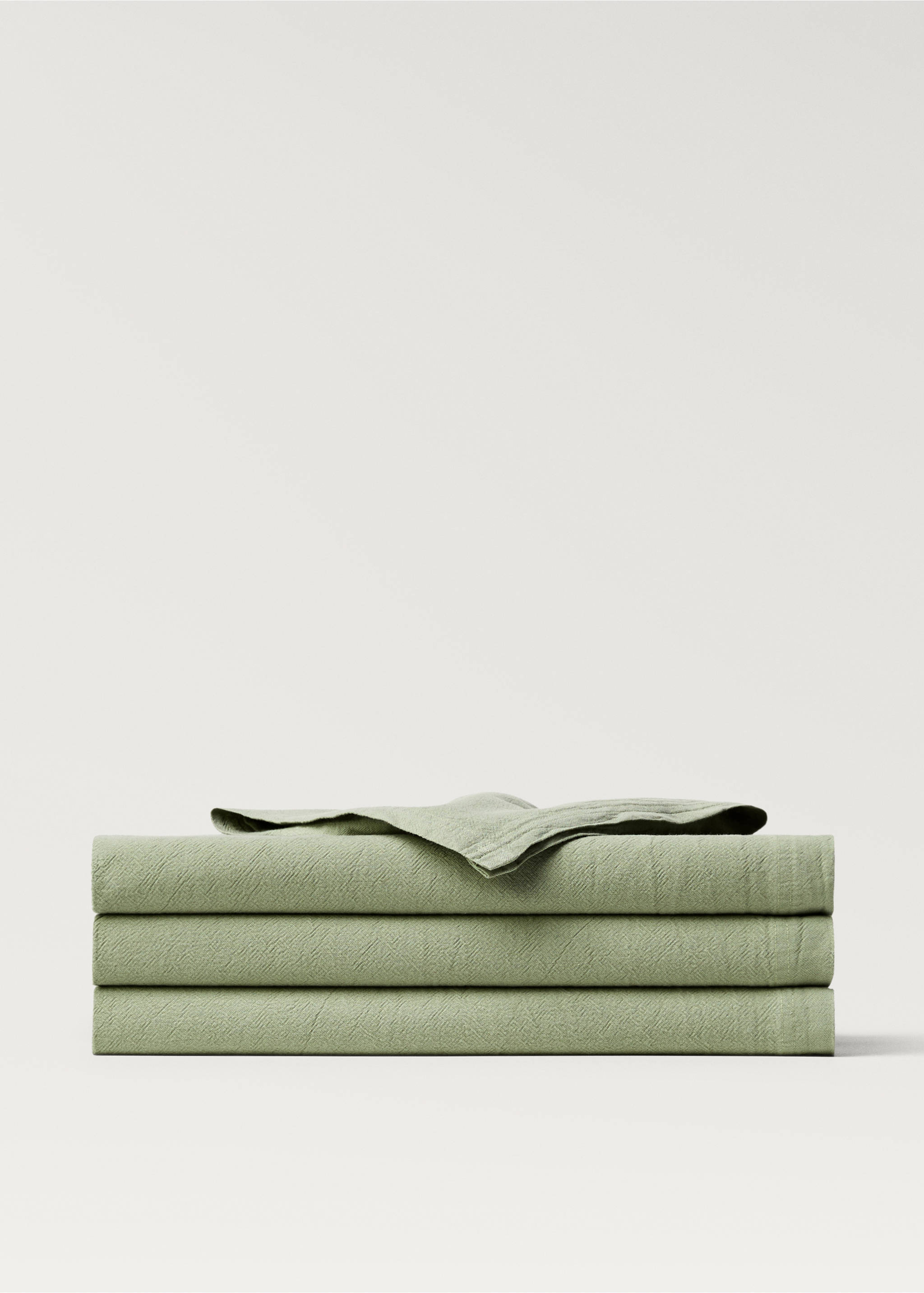 Garment dyed cotton napkins - Details of the article 3, Mint Green. Ref: 87072546-00.