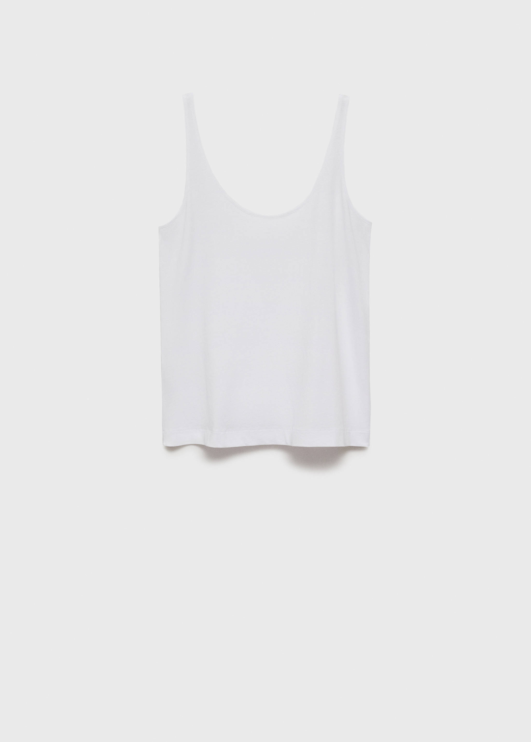 Top de pijama blanco con cuello redondo y tirantes finos.