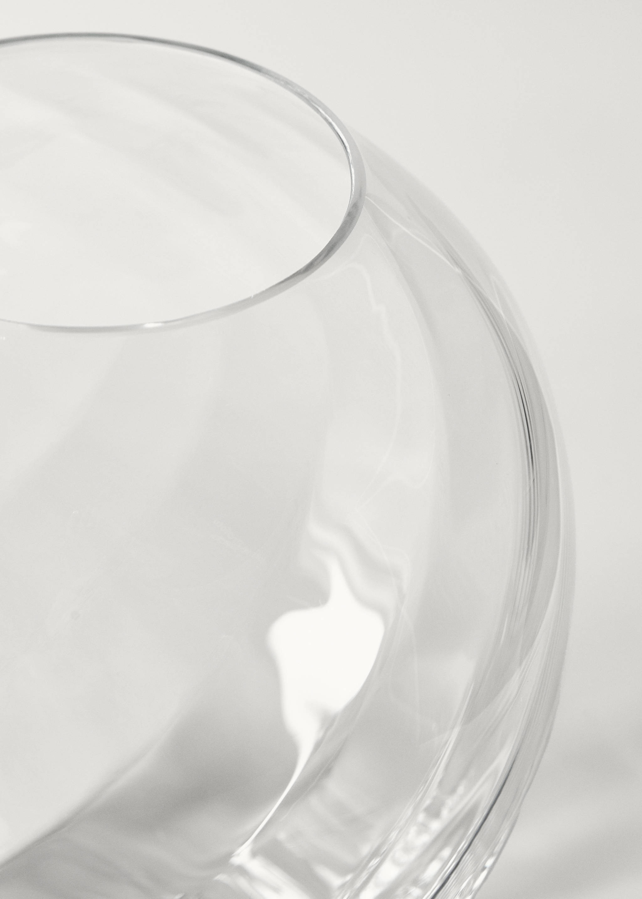 Vas av vågigt handblåst glas - Detaljer om artikeln 2