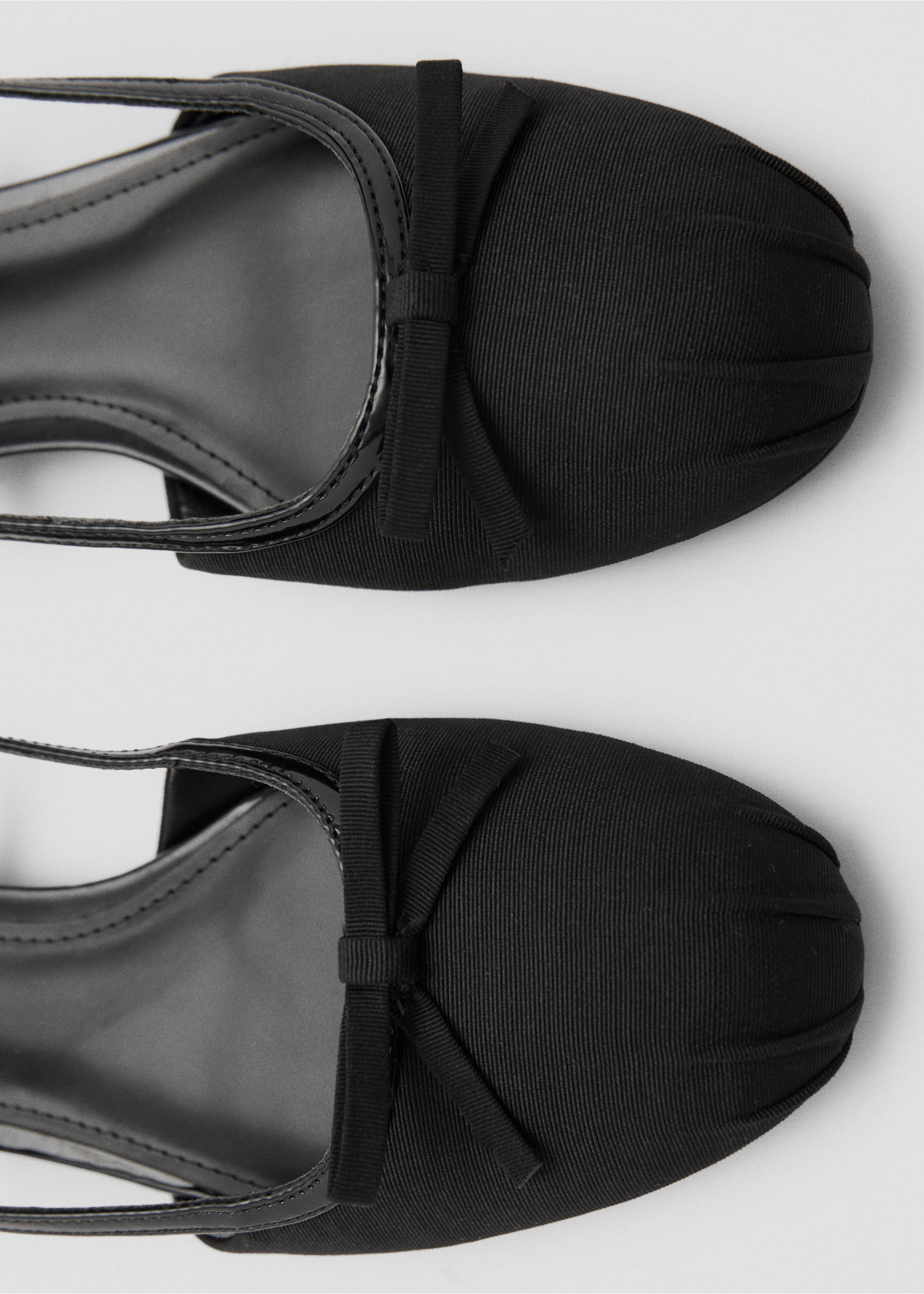 Ballet flats with decorative bow tie - Details of the article 2, Black. Ref: 87073270-00.