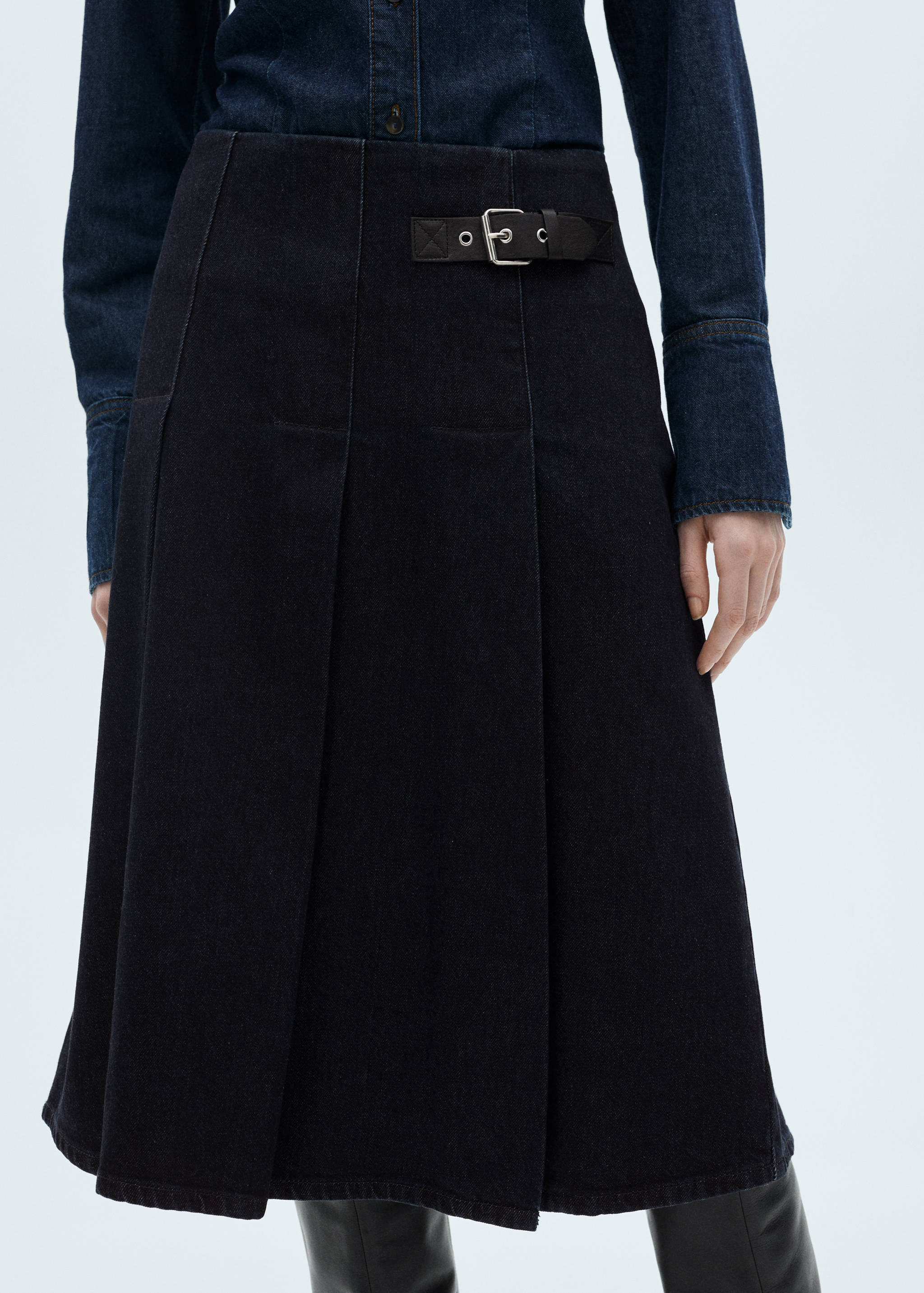 Rinse-wash midi-skirt with buckle - Medium plane