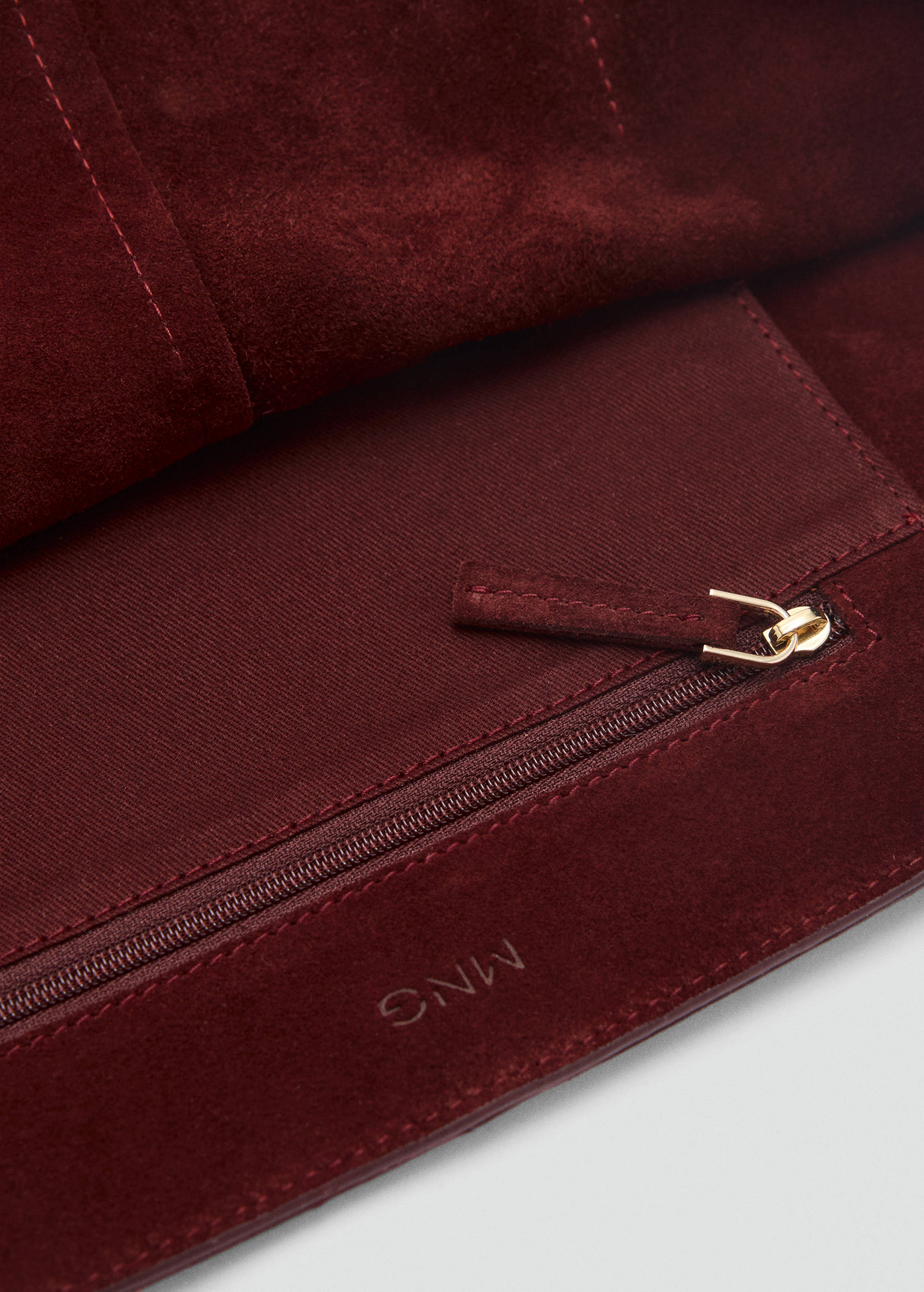 Shopper-Bag aus Rauleder - Detail des Artikels 3