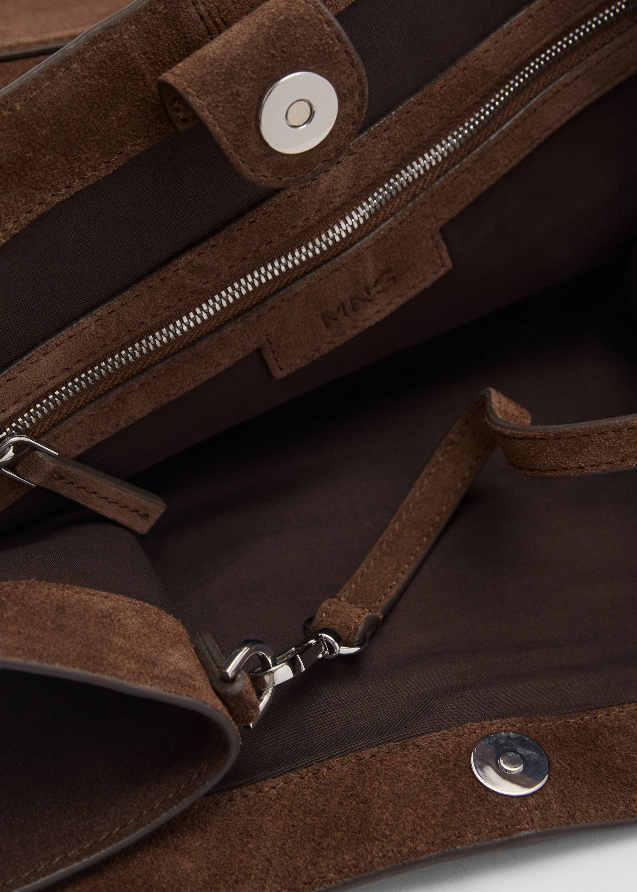 Leather shopper bag with stitching - Details of the article 2