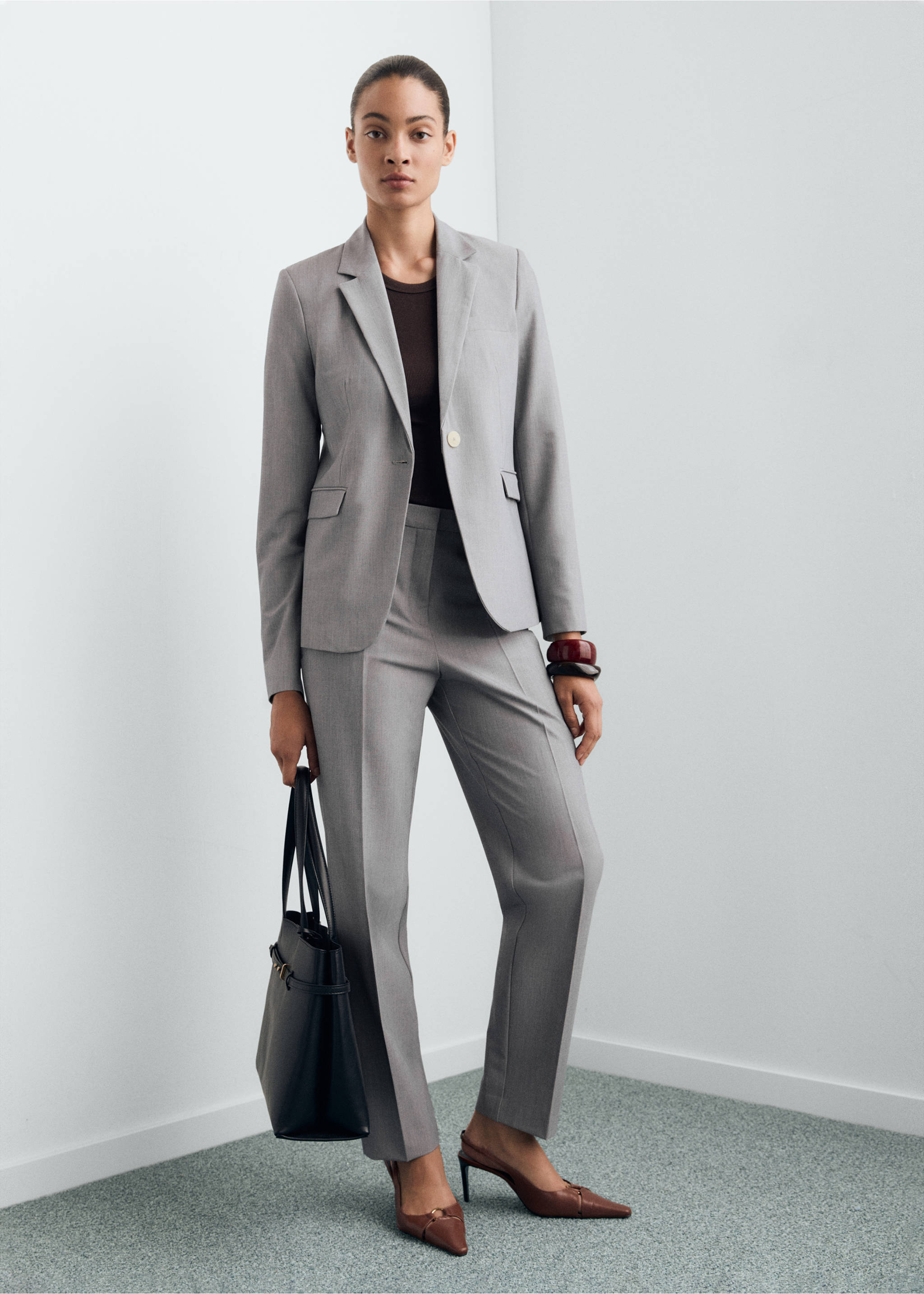 Straight suit trousers - General plane, Grey. Ref: 87073292-00.