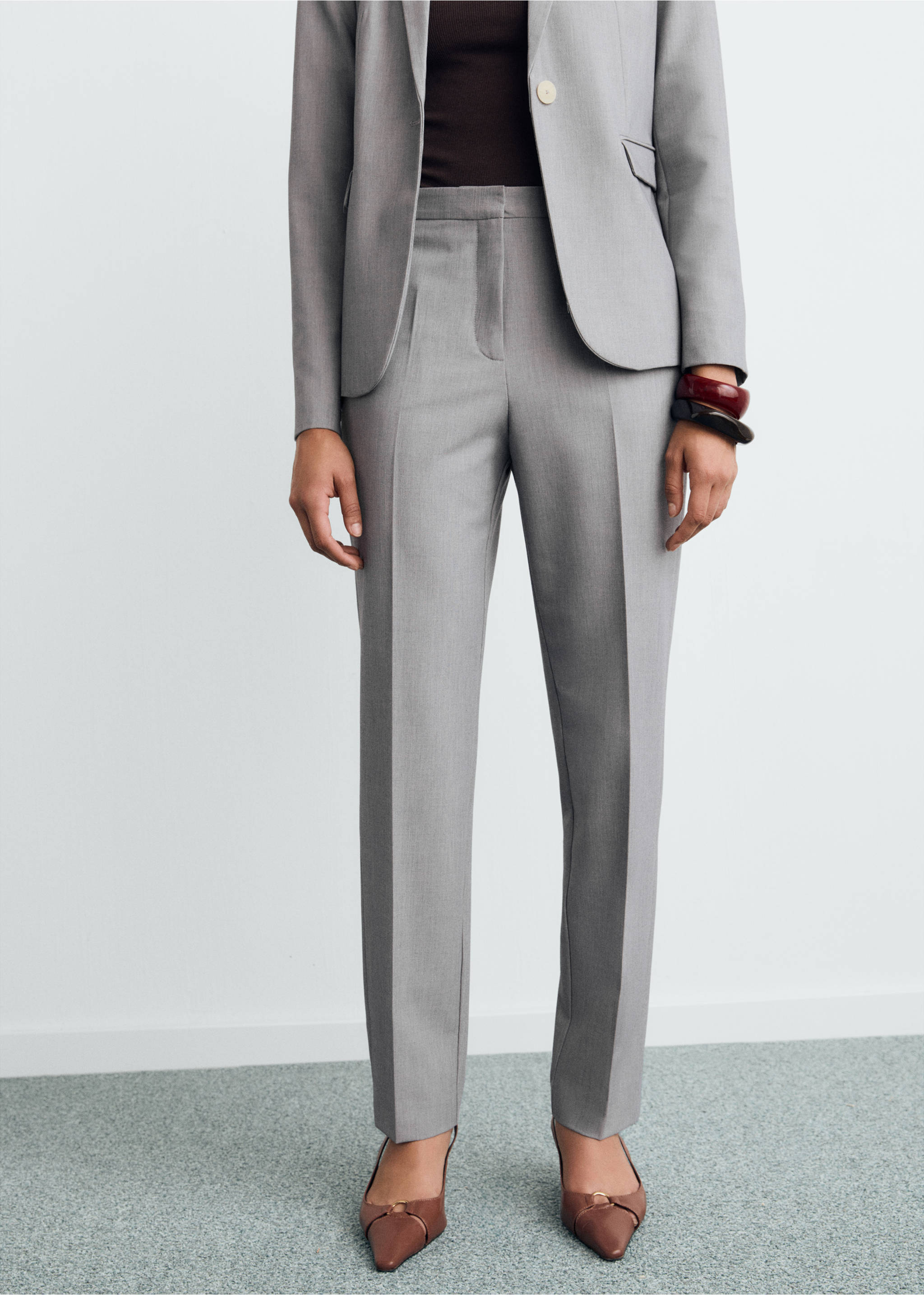 Straight suit trousers - Medium plane, Grey. Ref: 87073292-00.