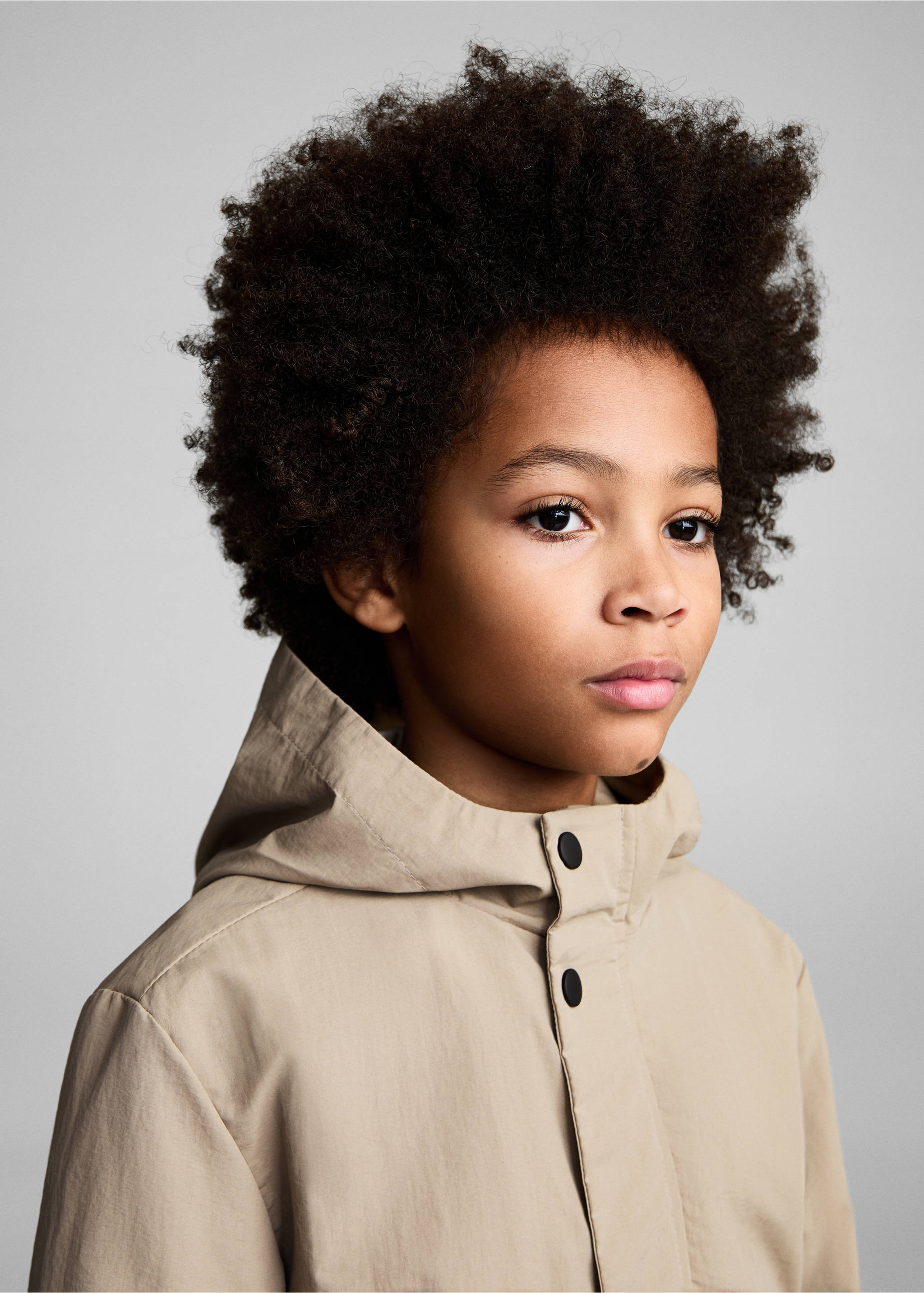 Hooded parka - Details of the article 1, Sand. Ref: 87073644-00.