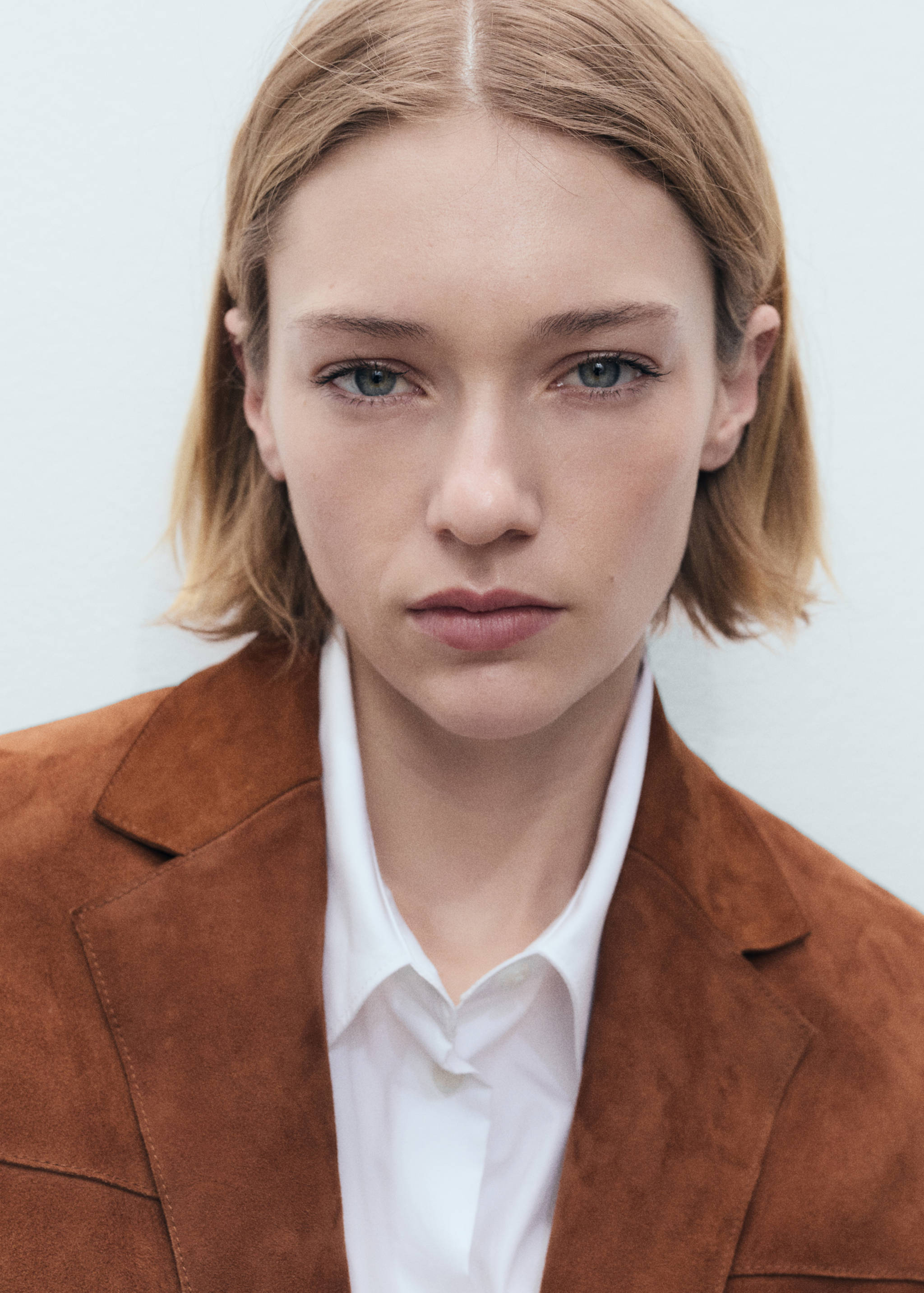 Straight suede jacket - Details of the article 1