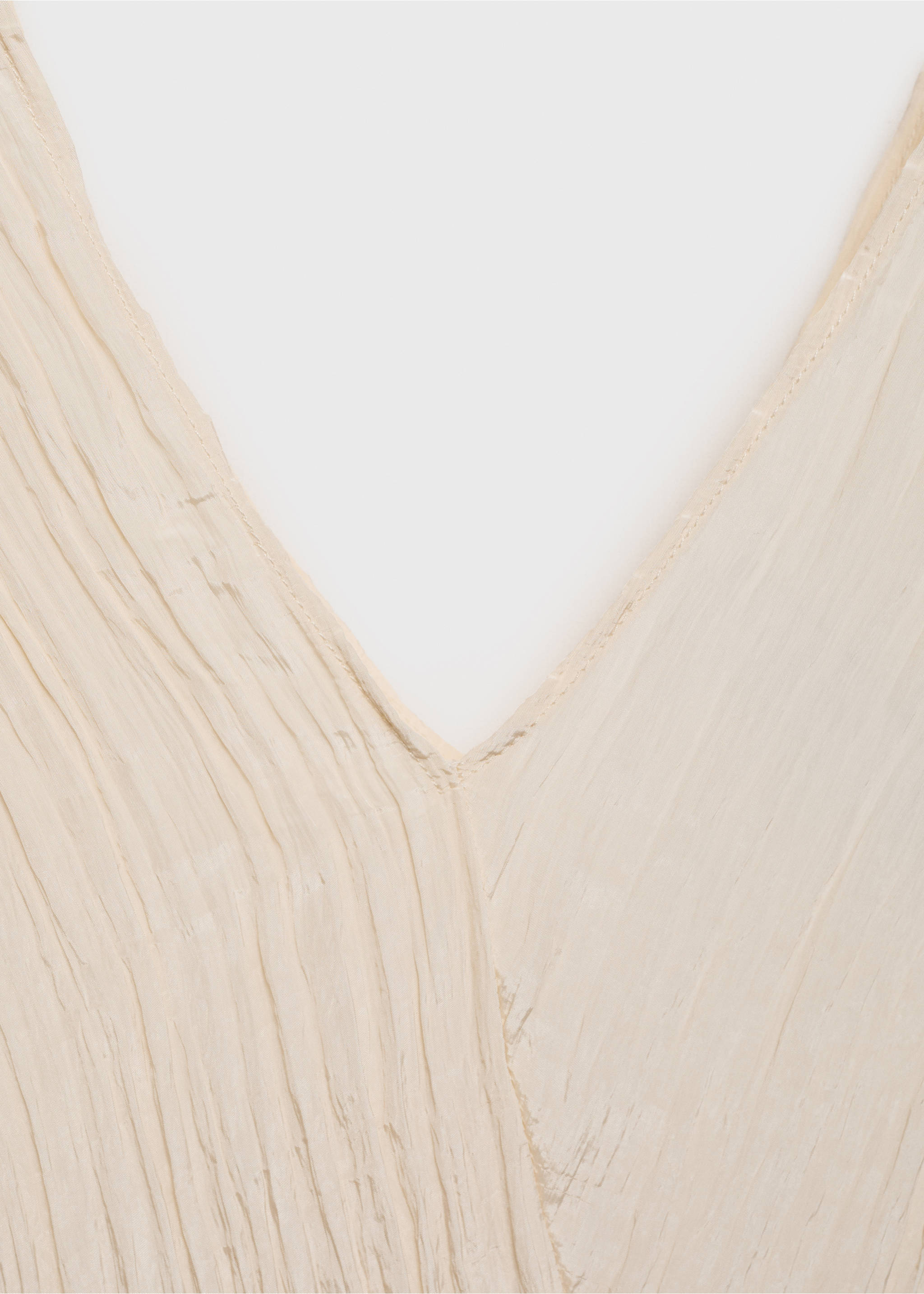 Wrinkled effect V-neck top - Details of the article 8, Vanilla. Ref: 87074064-00.
