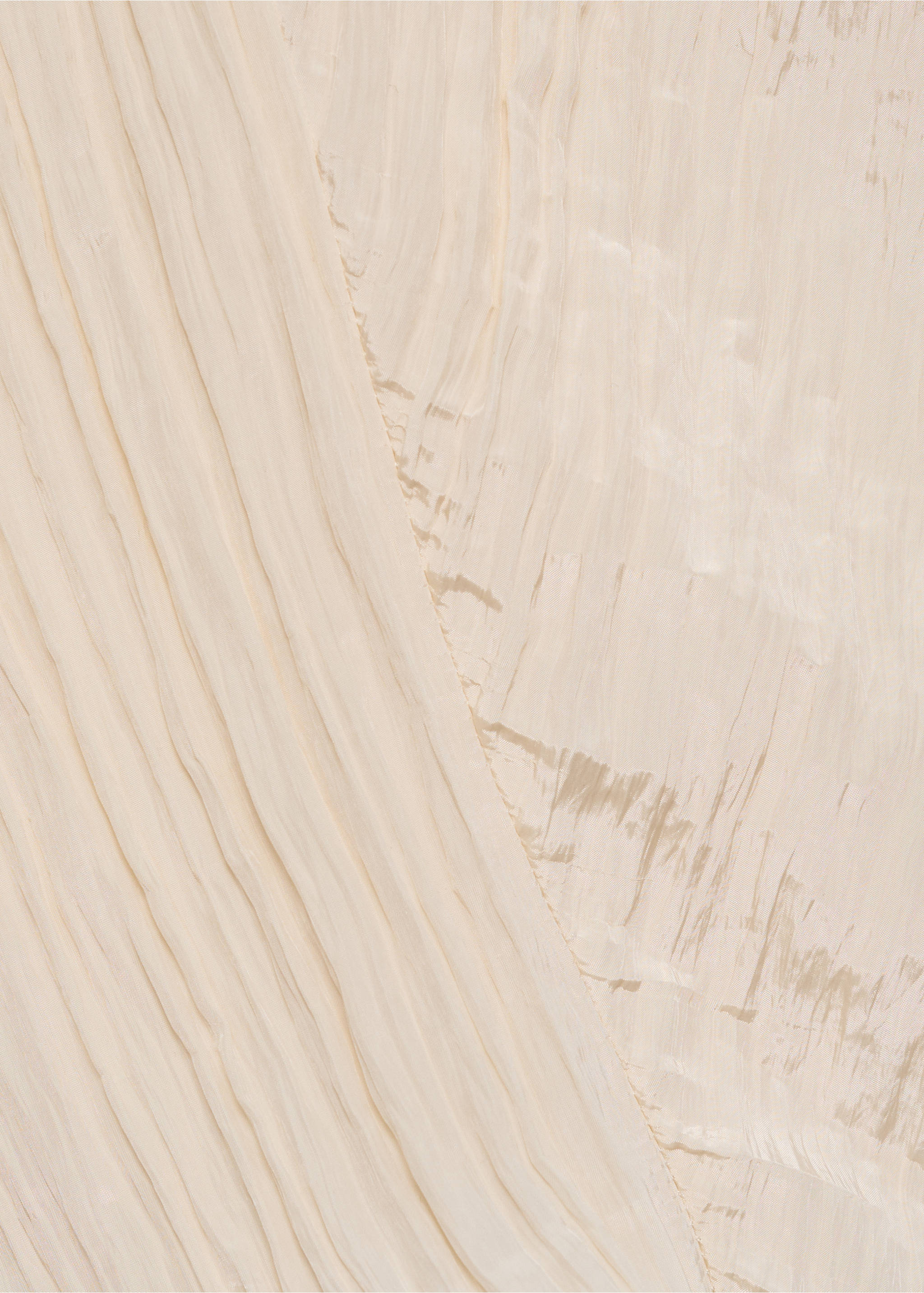 Wrinkled effect V-neck top - Details of the article 0, Vanilla. Ref: 87074064-00.