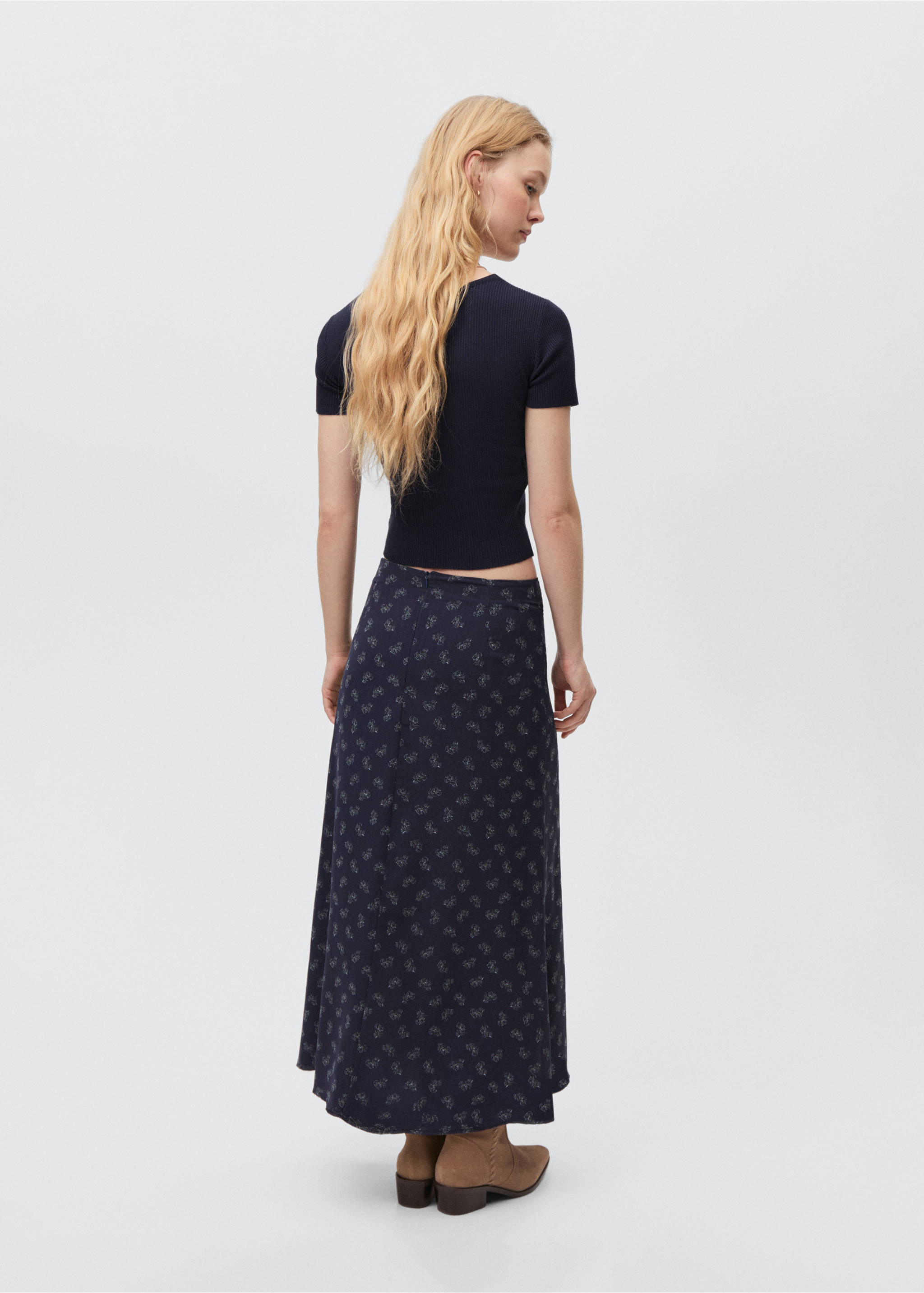 Printed long skirt - Reverse of the article, Dark Navy. Ref: 87074067-00.
