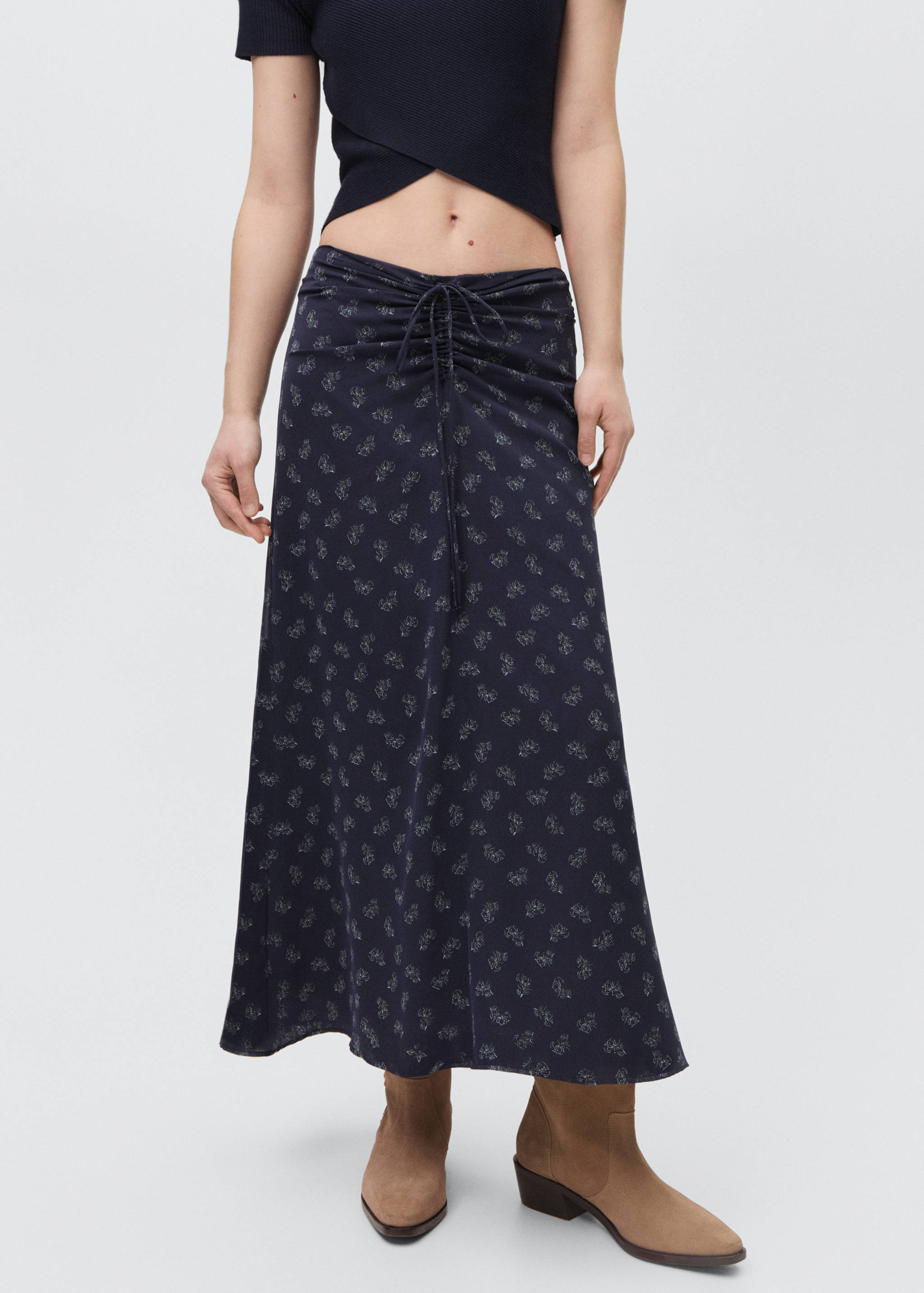 Printed long skirt - Details of the article 1