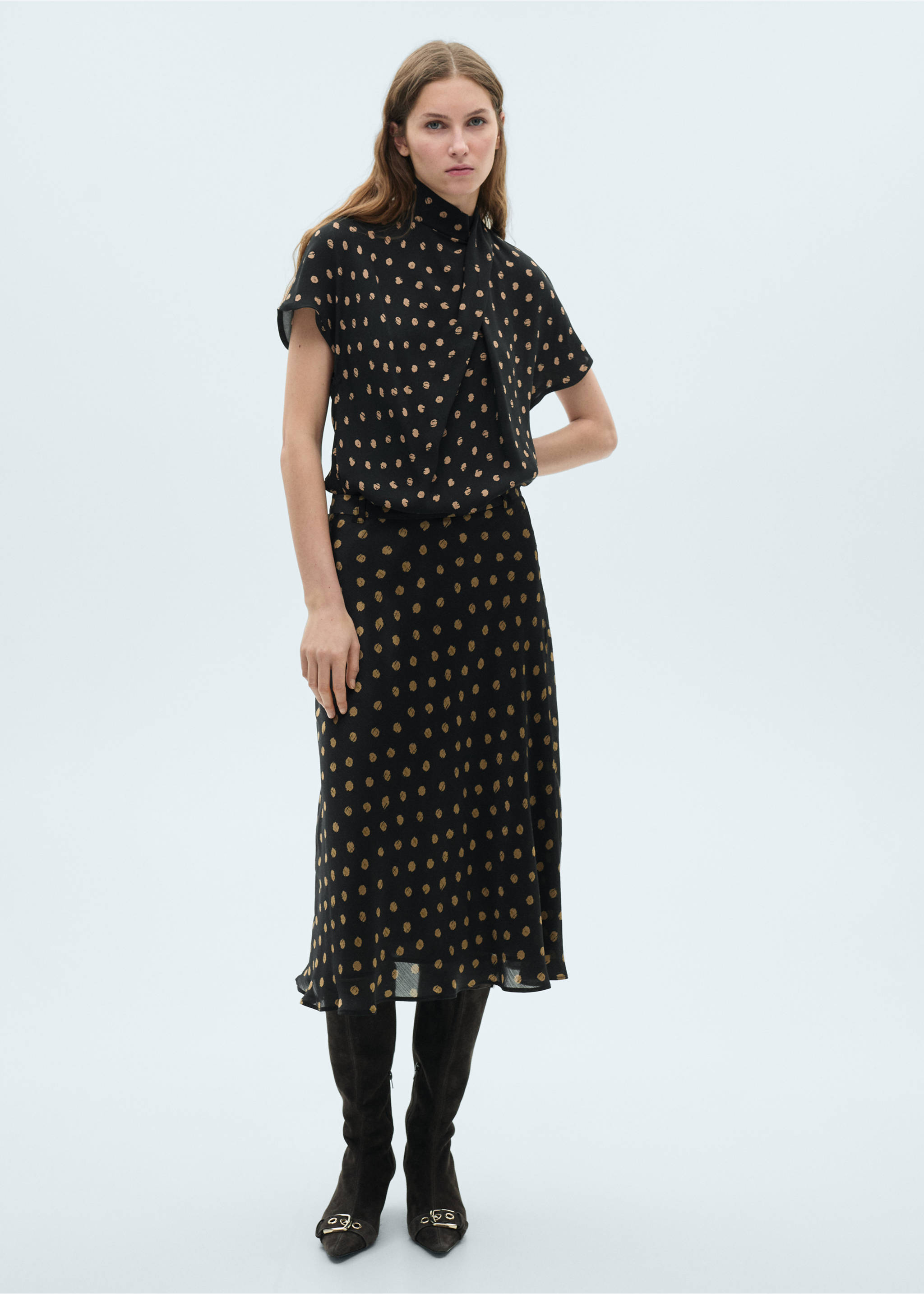 Falda midi topos - Plano general, Negro. Ref: 87074069-00.