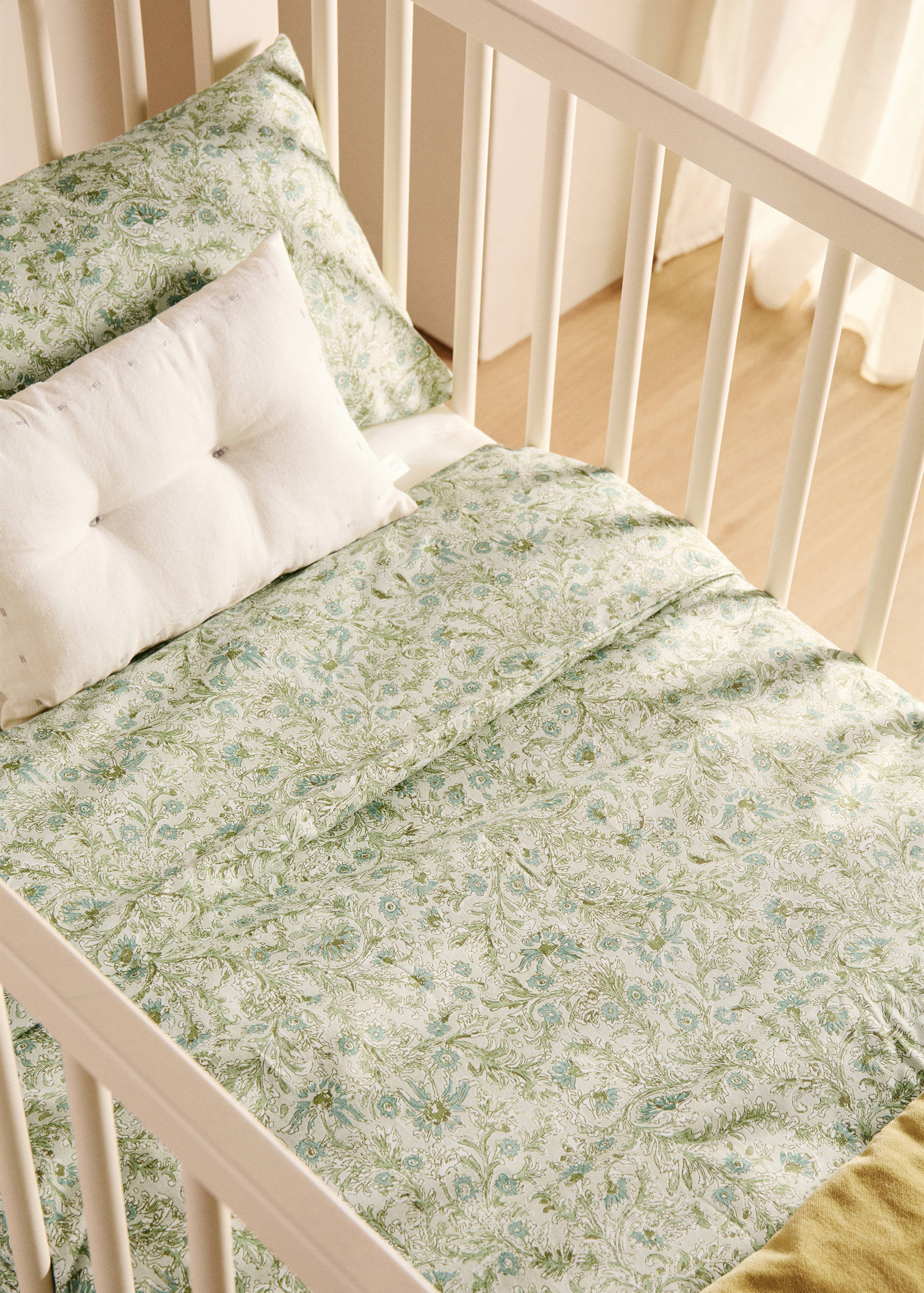 Cotton percale floral-print duvet cover for cot - General plane