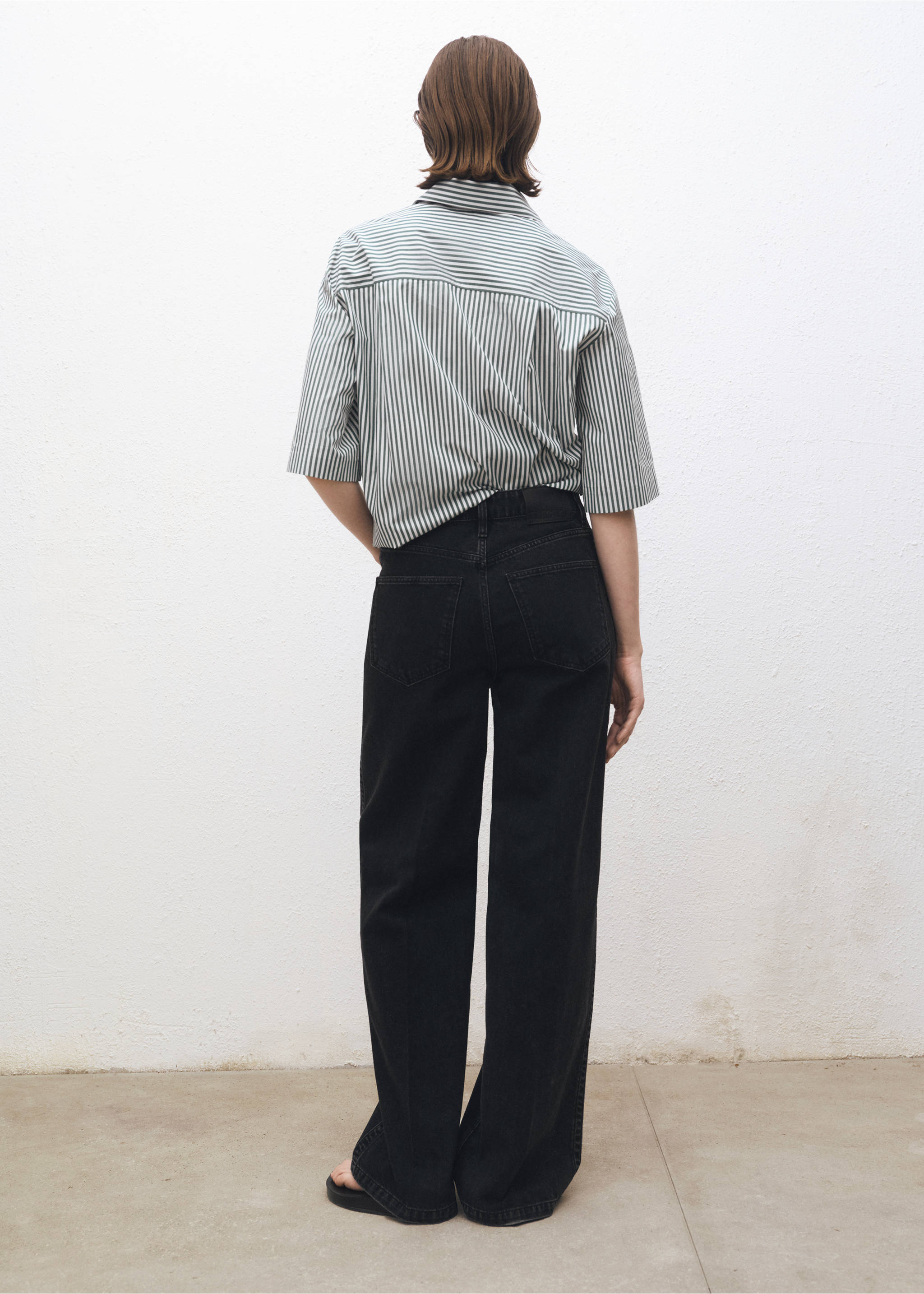 High waist straight jeans - Reverse of the article, Black denim. Ref: 87074091-00.