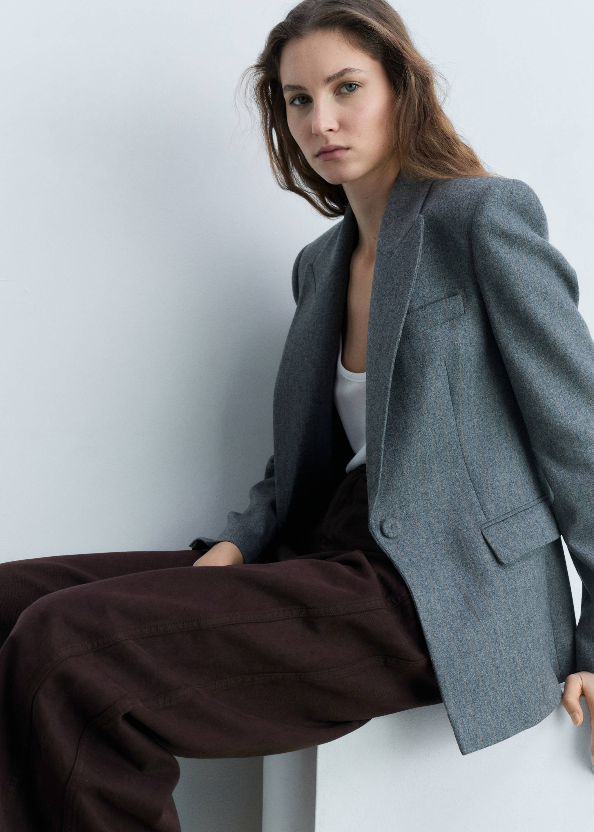 Jeans med ballongpassform och höd midja - Detaljer om artikeln 6