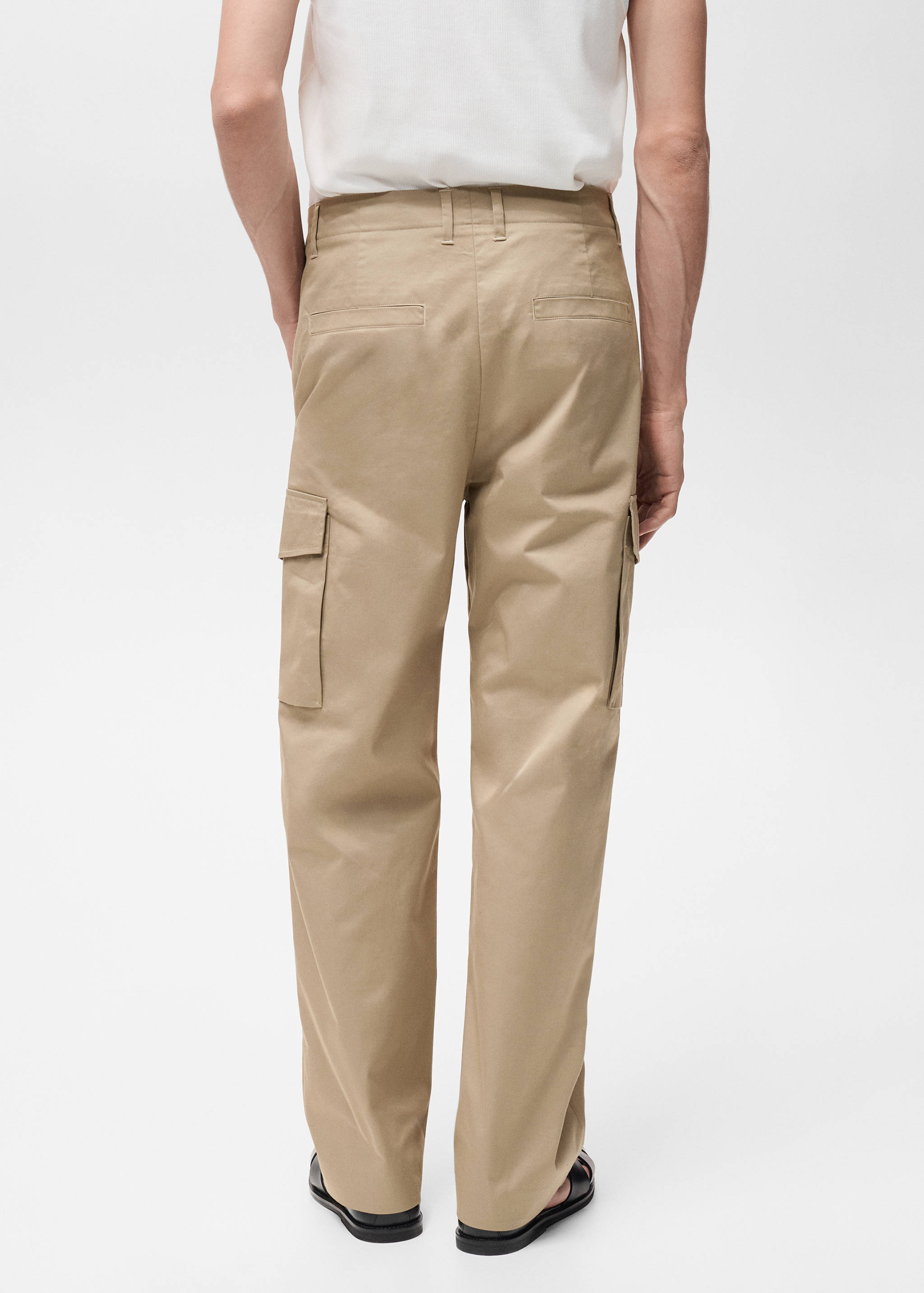 Relaxed-fit cargo trousers - Reverse of the article