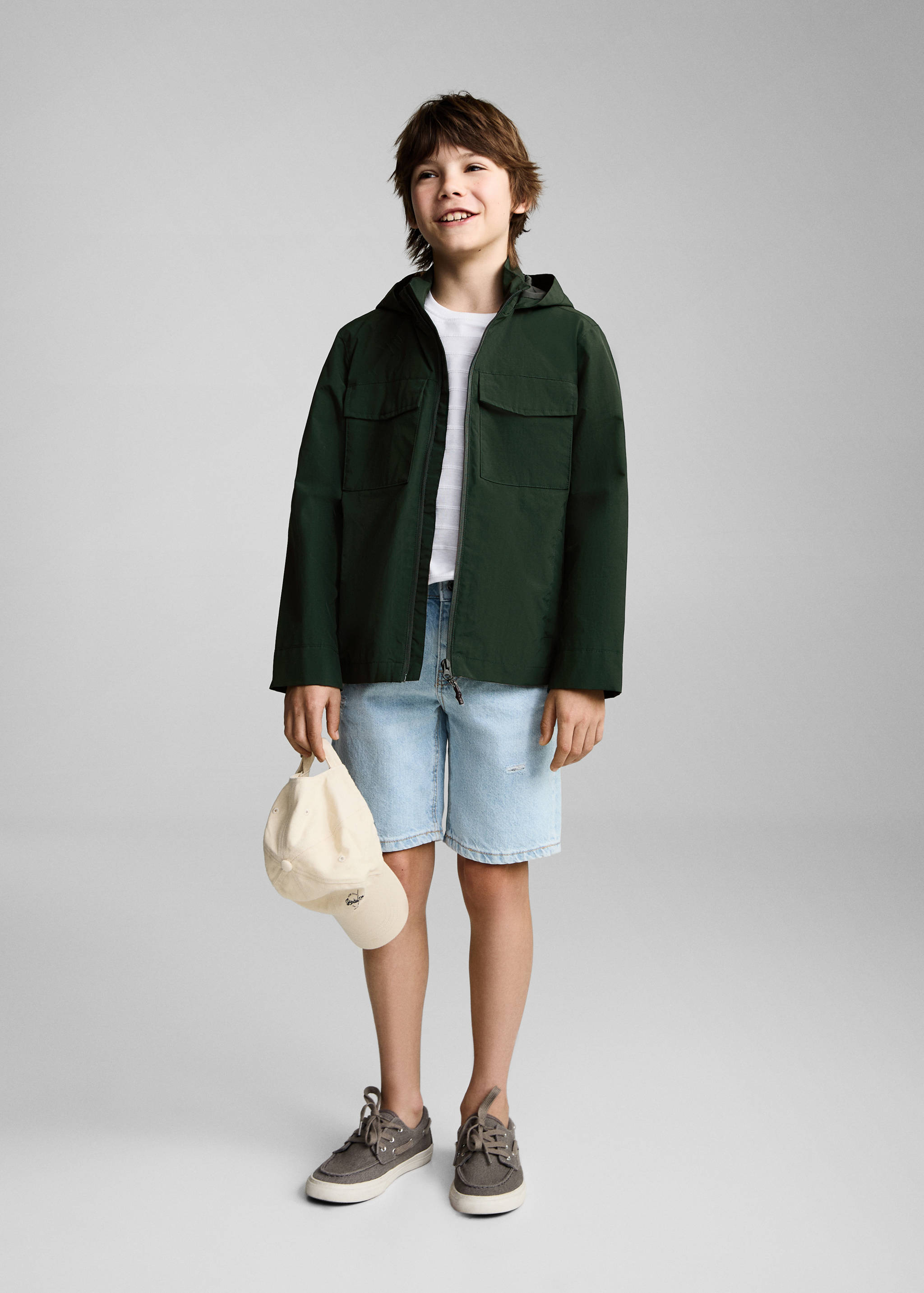 Hooded water-repellent barn jacket - General plane