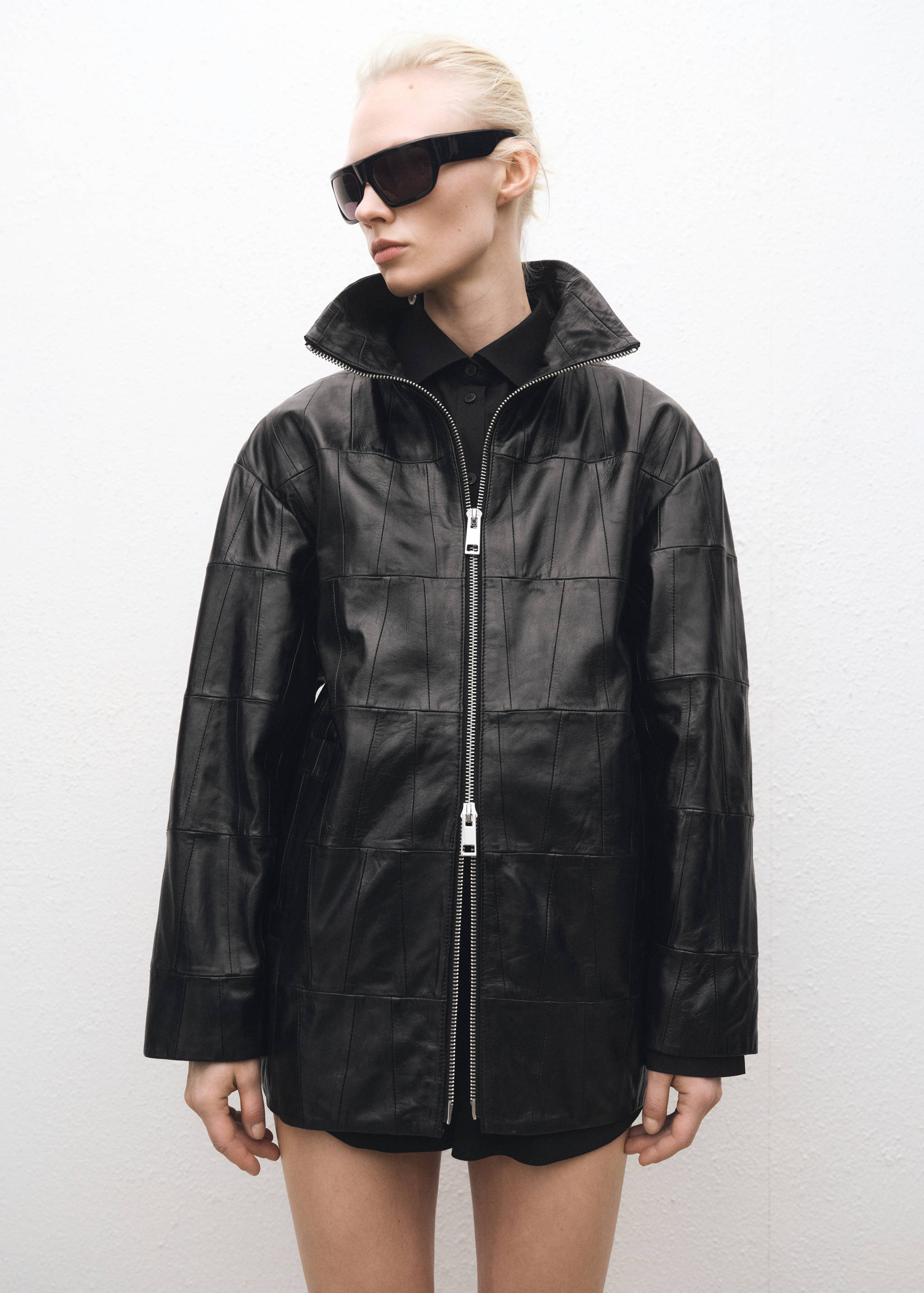 Abrigo oversize piel patchwork - Plano medio