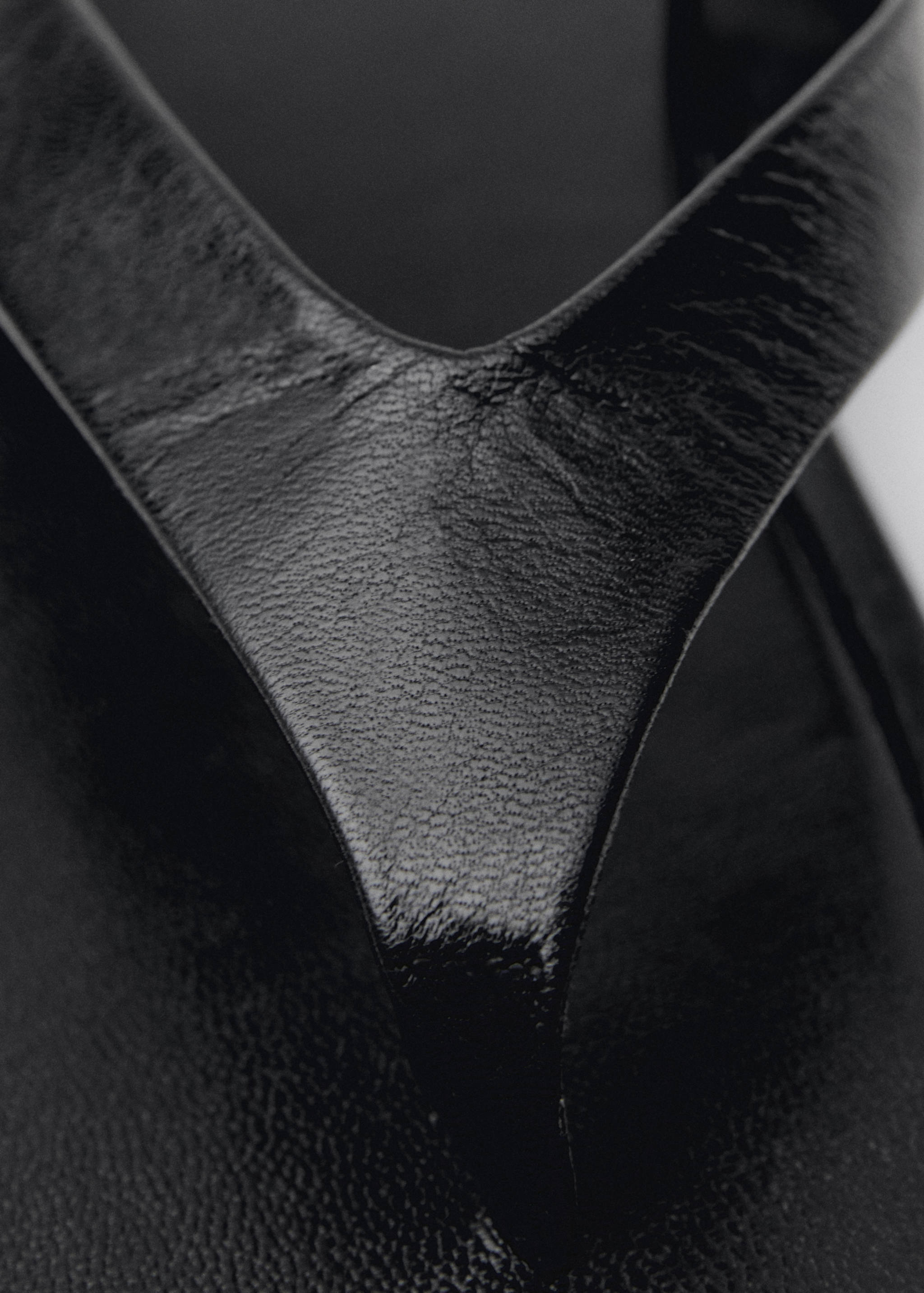 Leather straps sandals - Details of the article 3