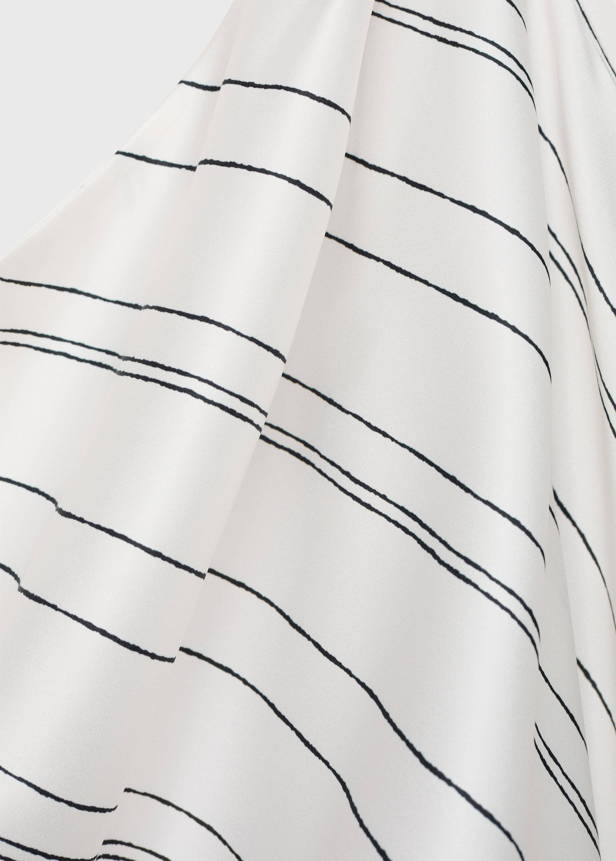 Asymmetrical striped blouse - Details of the article 8
