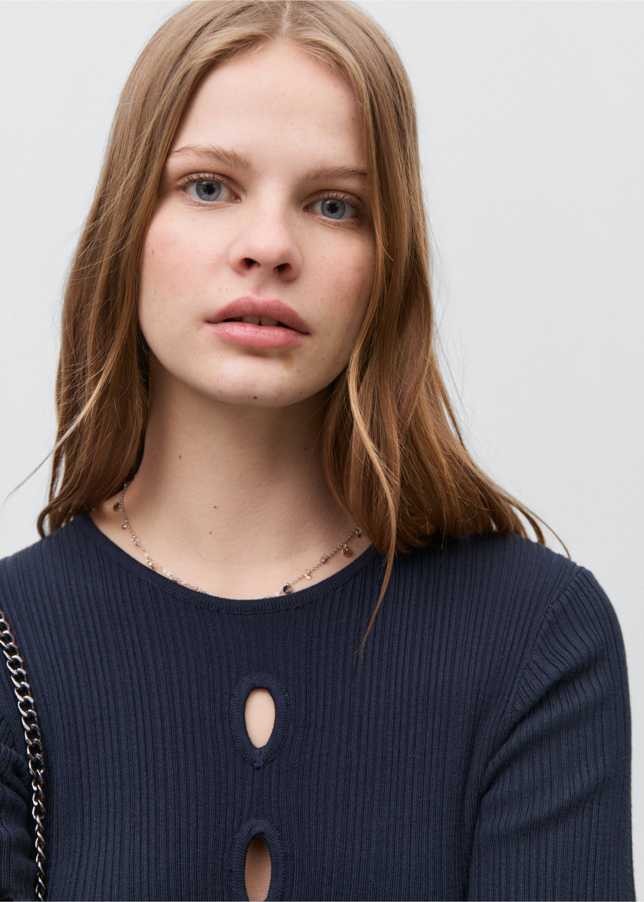 Ściągaczowa sukienka midi - Szczegóły artykułu 1, Ciemnogranatowy. Ref: 87074786-00.