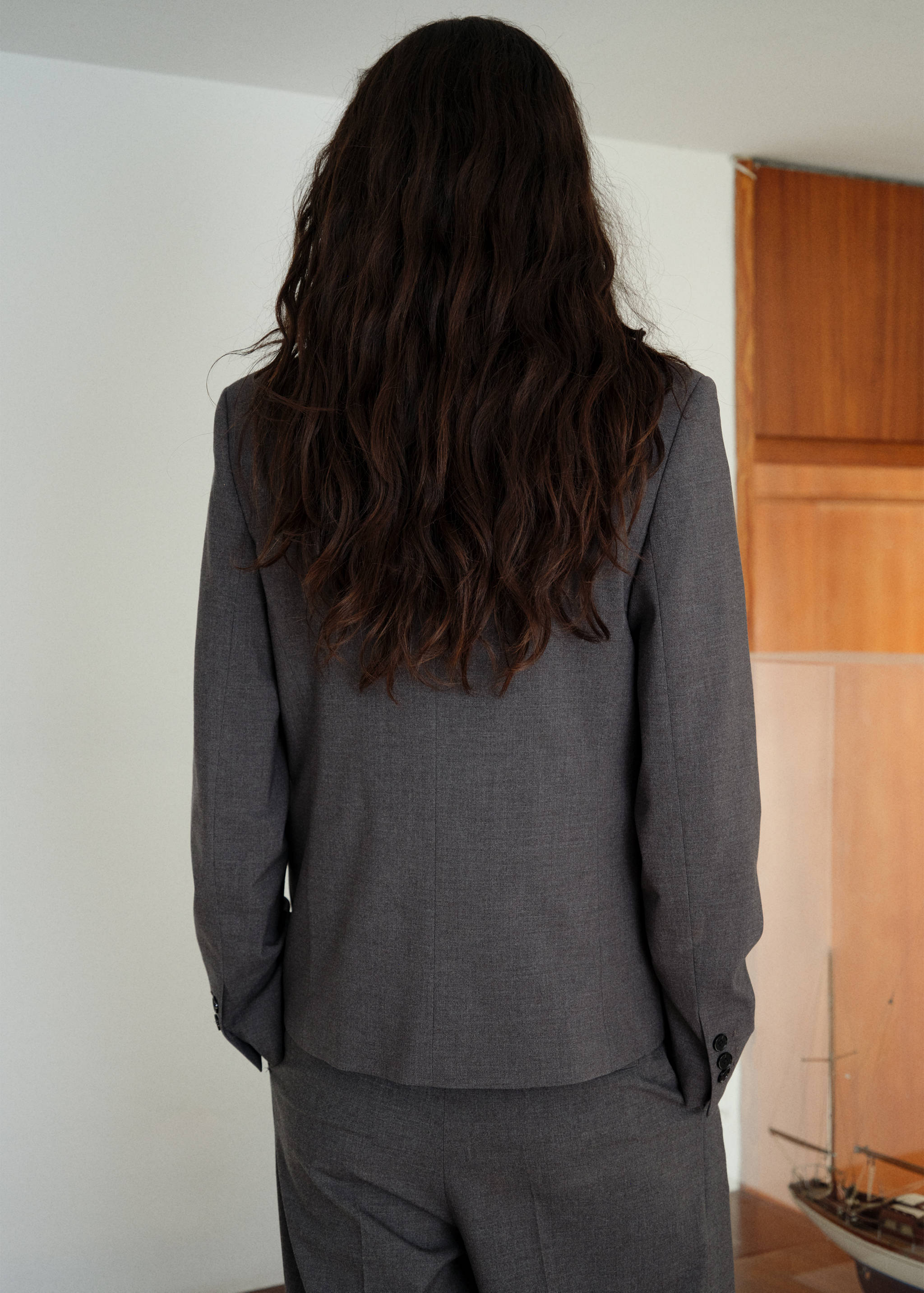 Straight button suit blazer - Reverse of the article