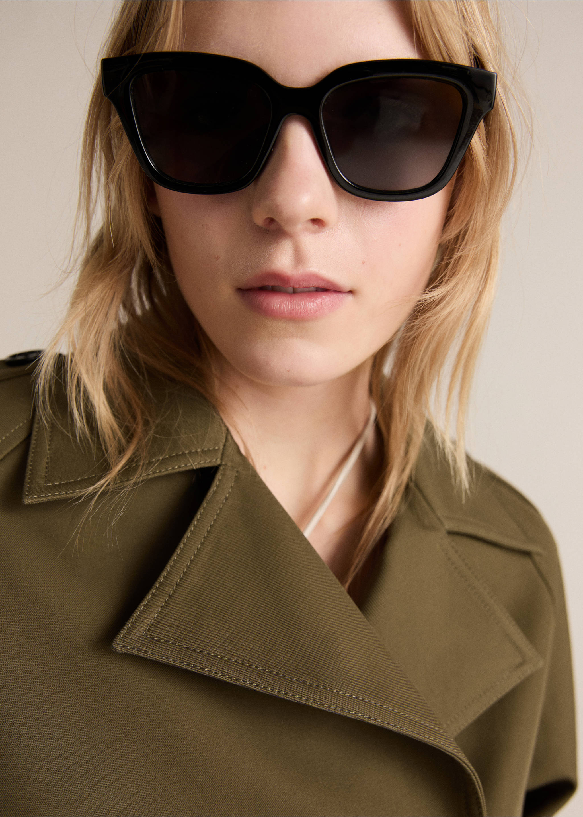 Cotton double-breasted cropped trench coat - Details of the article 1, Khaki. Ref: 87074808-00.