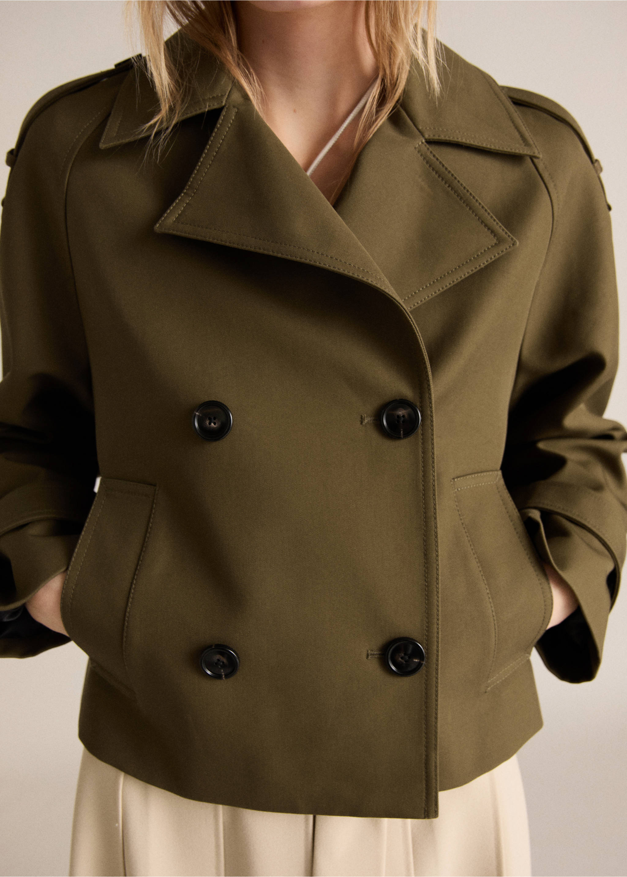 Cotton double-breasted cropped trench coat - Details of the article 3, Khaki. Ref: 87074808-00.
