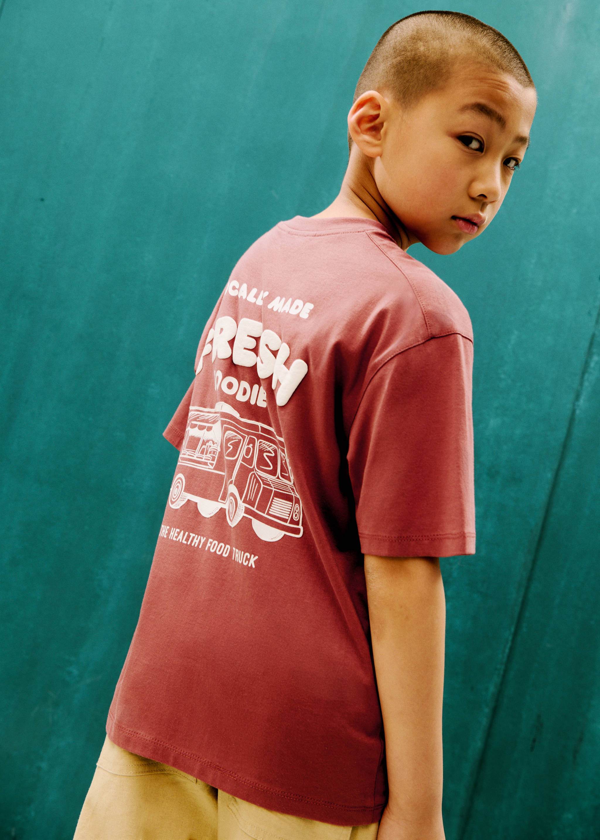 Embossed printed t-shirt - Details of the article 3