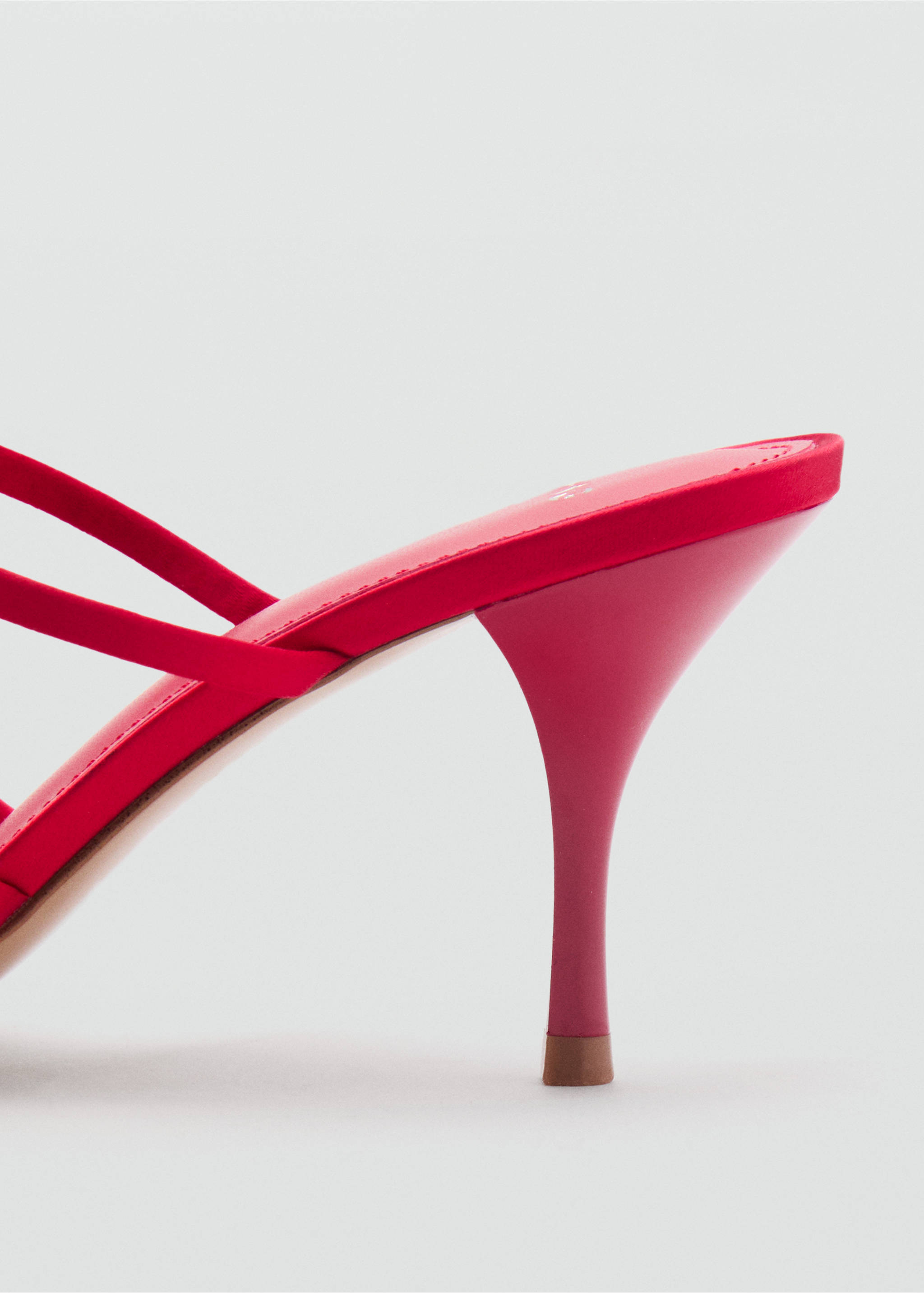 Strappy heeled sandals with bow detail - Details of the article 2, Red. Ref: 87075139-00.
