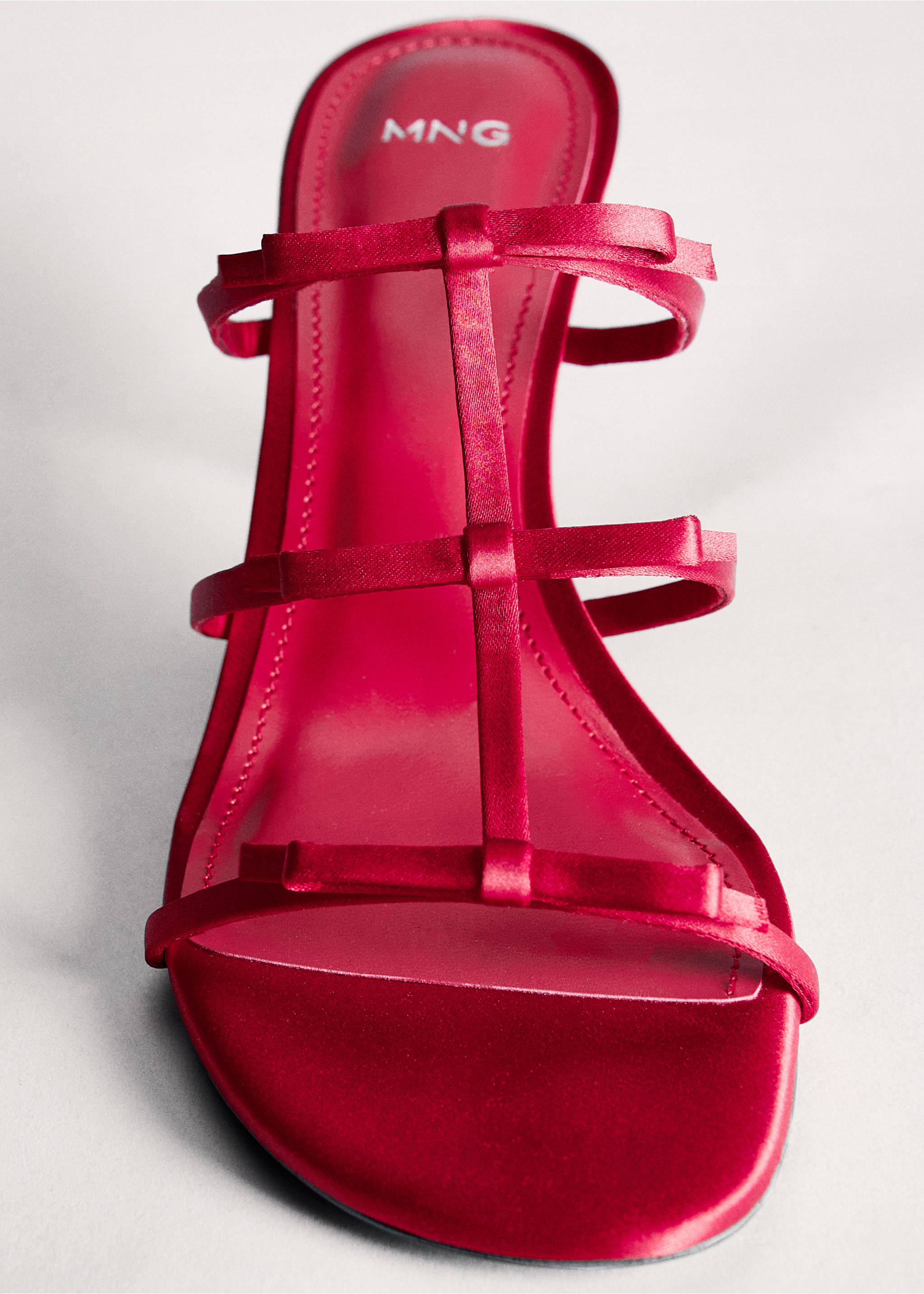 Strappy heeled sandals with bow detail - Details of the article 5, Red. Ref: 87075139-00.