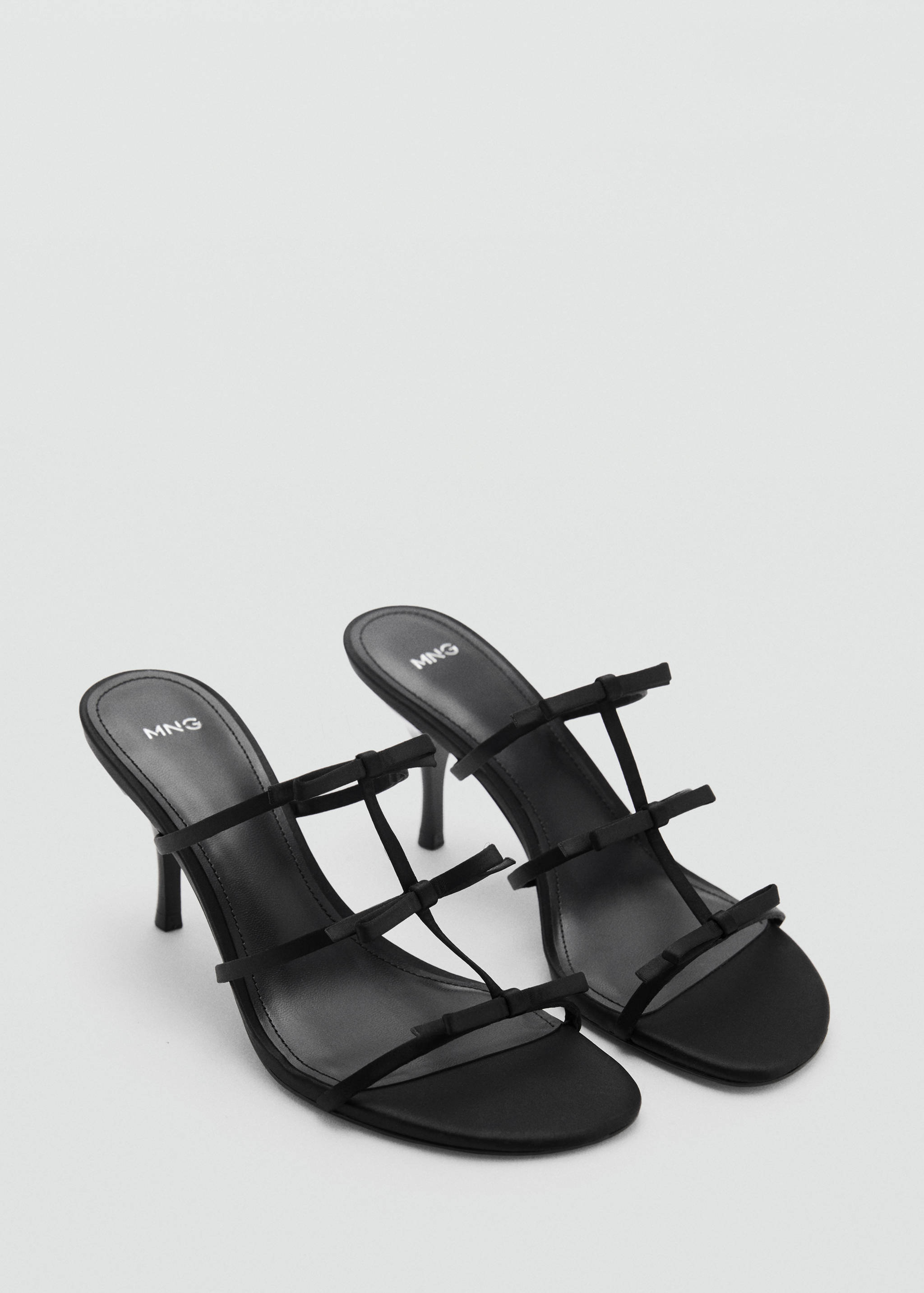 Strappy heeled sandals with bow detail - Medium plane