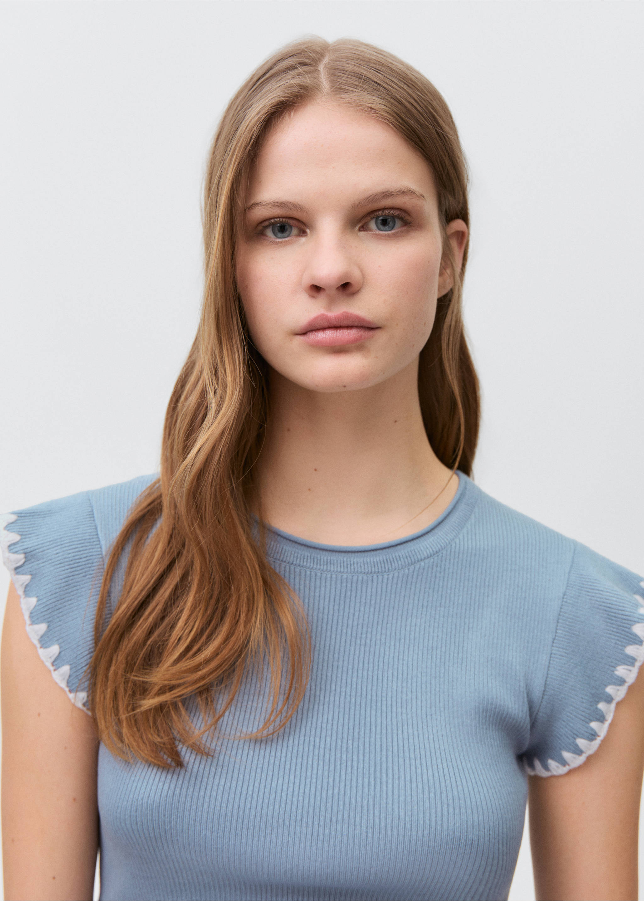 Top detall volant - Detall de l'article 1, Blau cel. Ref: 87075729-00.