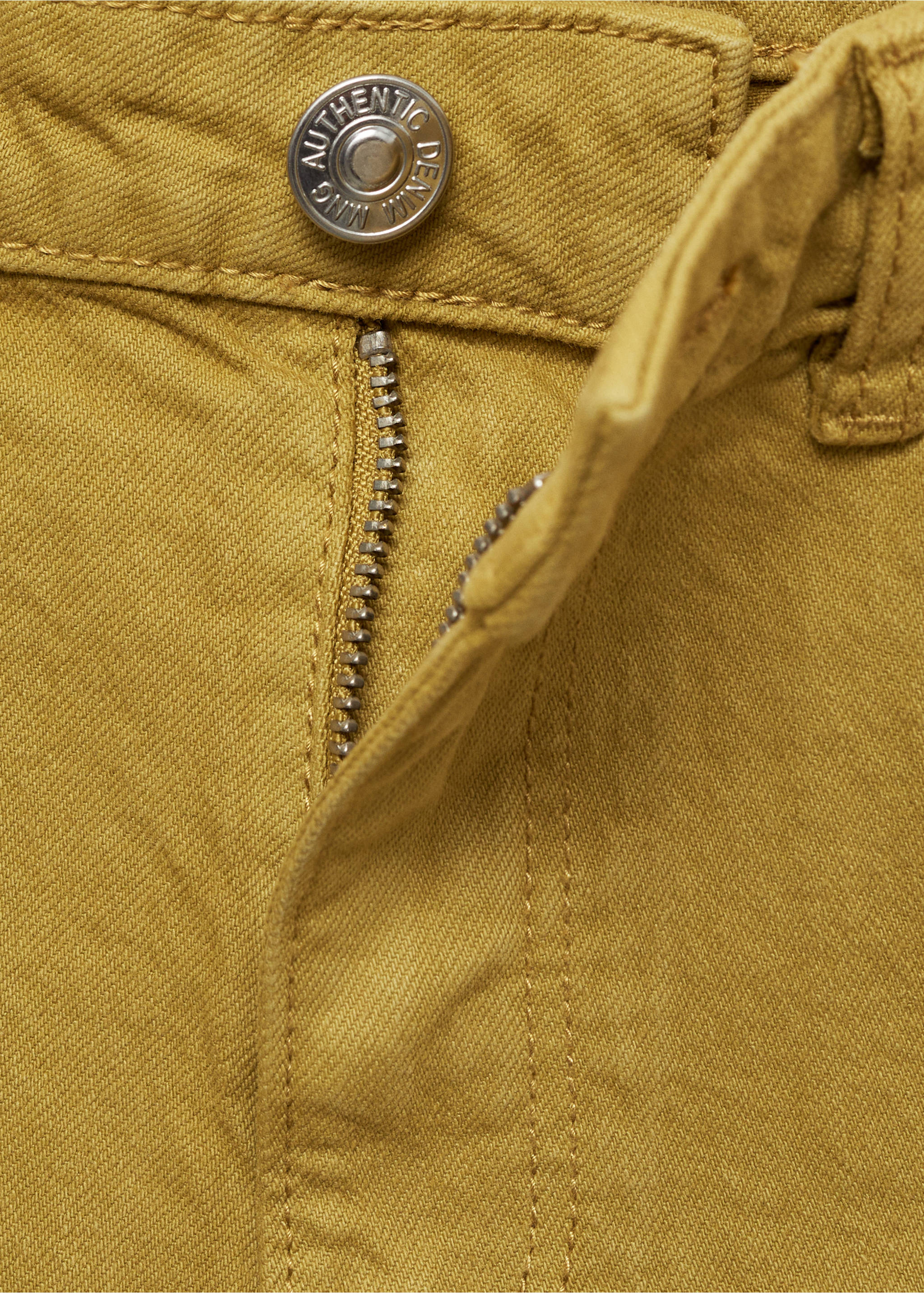 Shorts vaqueros bajo deshilachado - Detalle del artículo 0, Oliva. Ref: 87075731-00.