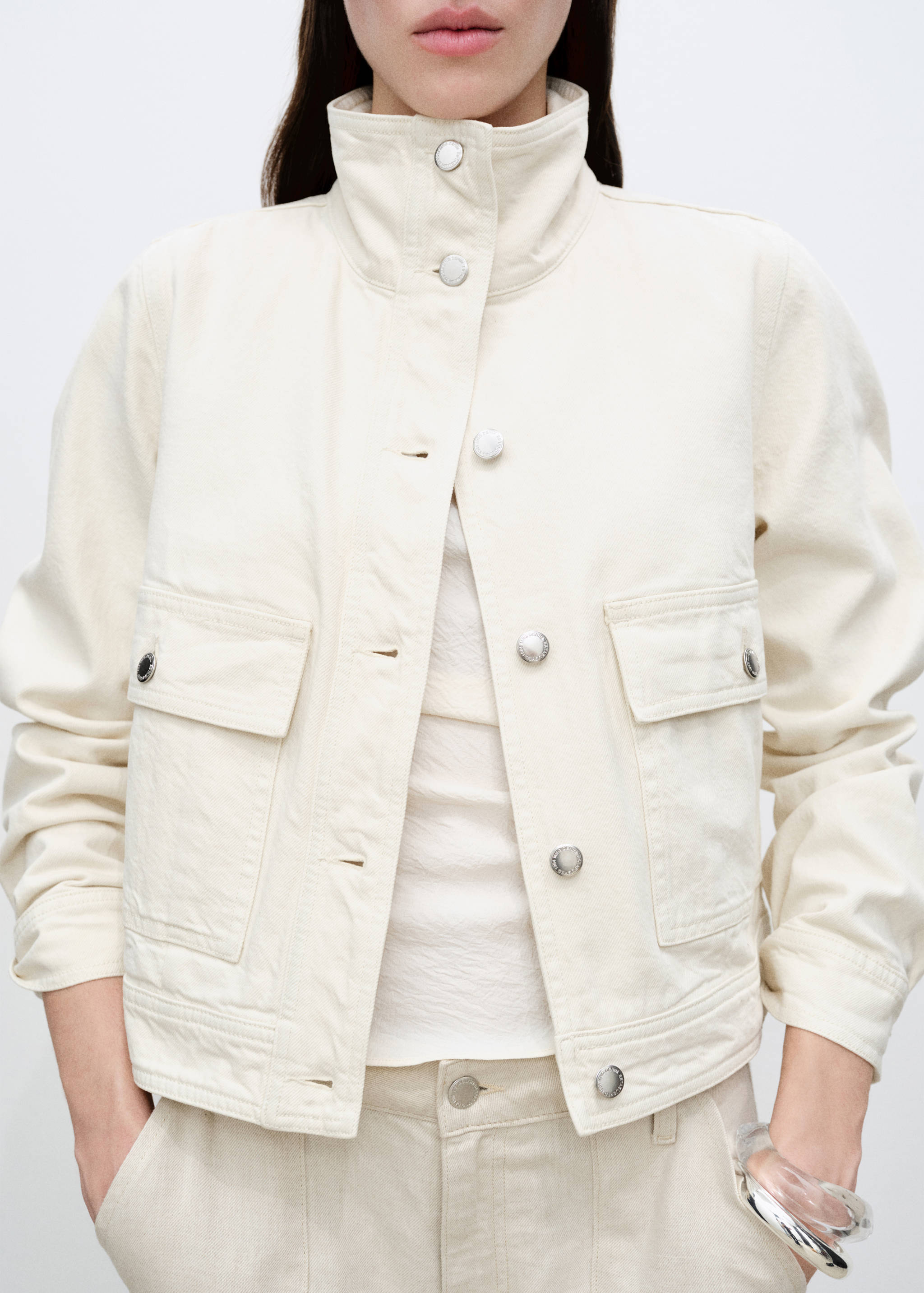 Bavlněná bunda s vysokým límcem a kapsami - Detail zboží 6