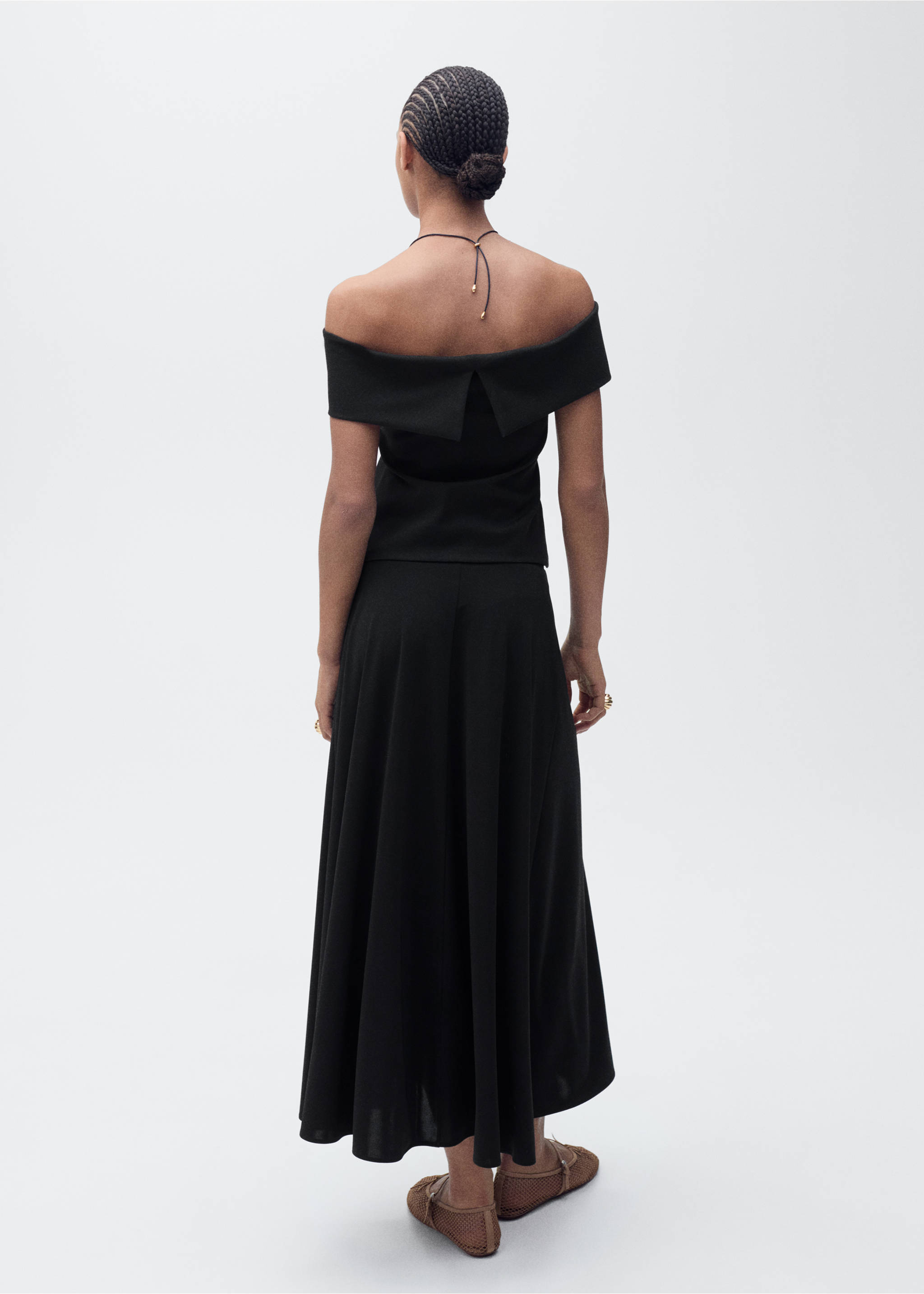 Flared knitted skirt - Reverse of the article, Black. Ref: 87075747-00.