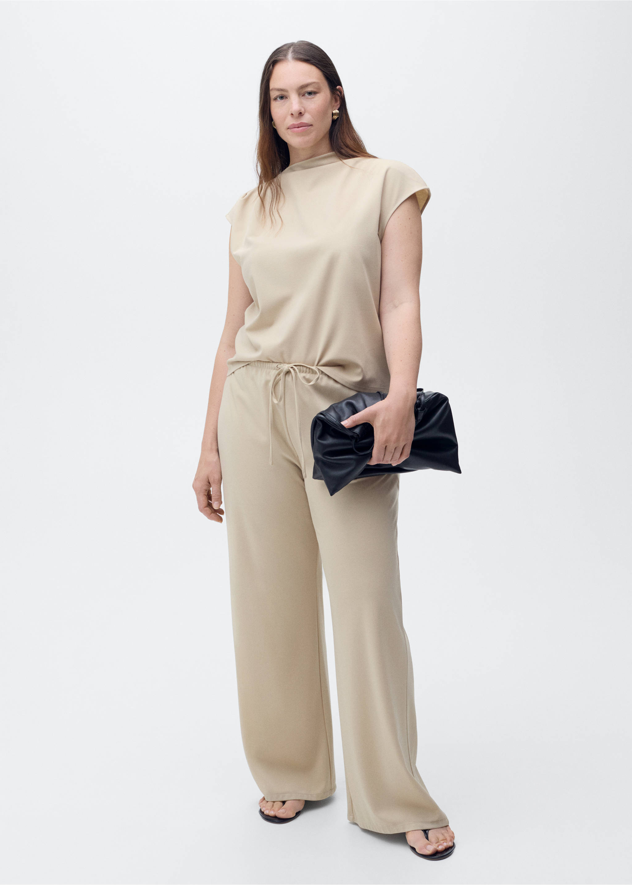 Wide leg trousers with elastic waist - Details of the article 3, Sand. Ref: 87075755-00.