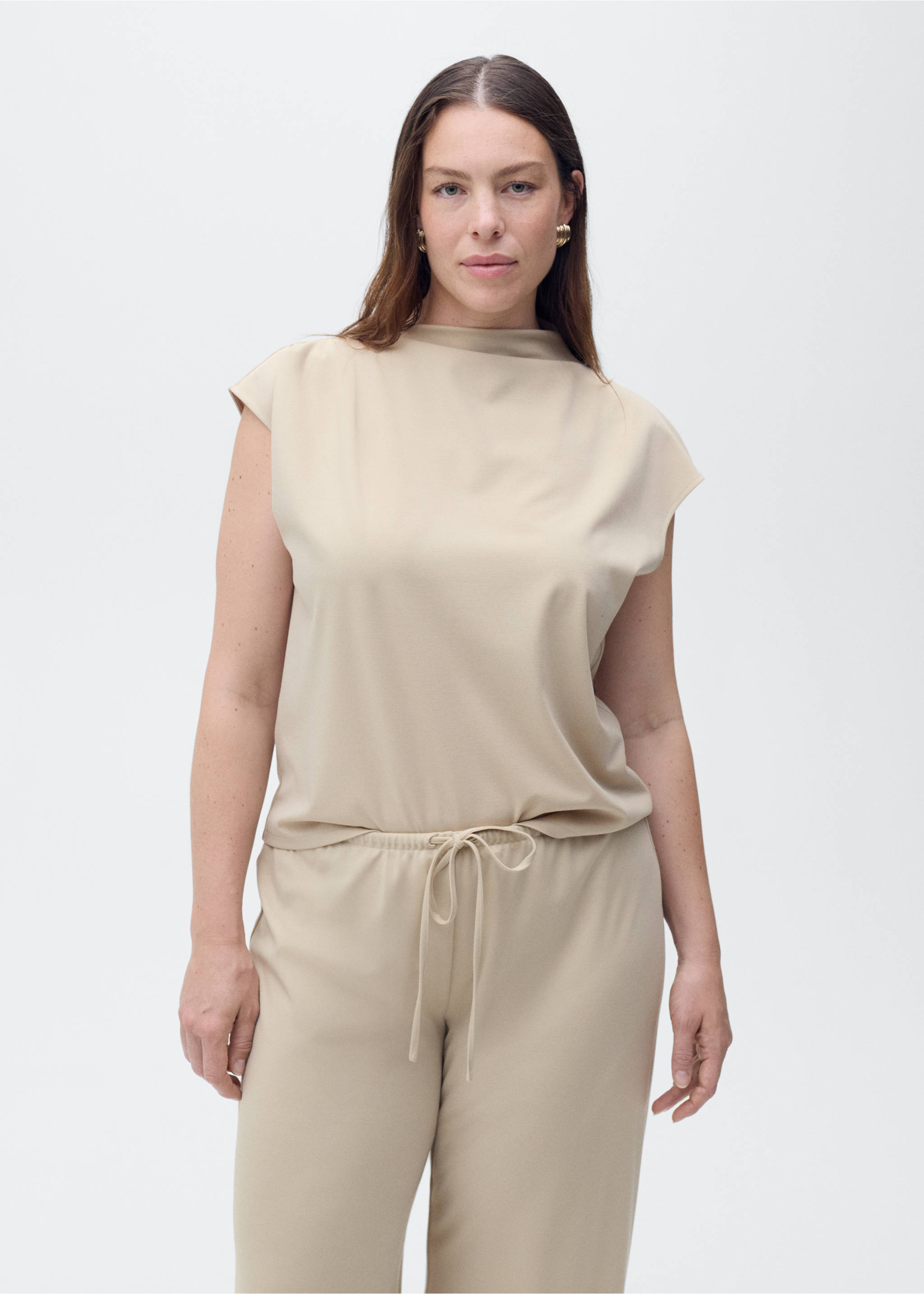 Wide leg trousers with elastic waist - Details of the article 5, Sand. Ref: 87075755-00.