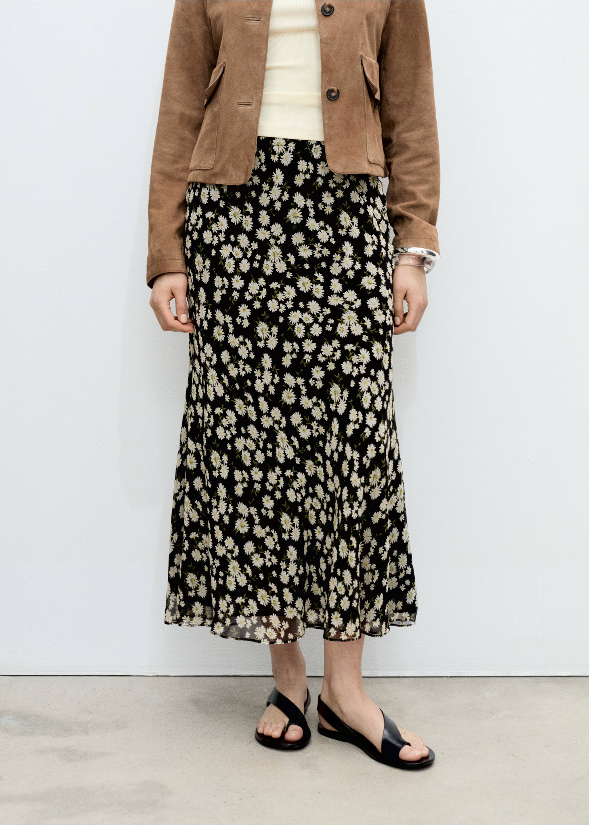 Long floral flared skirt - Medium plane, Black. Ref: 87075757-00.